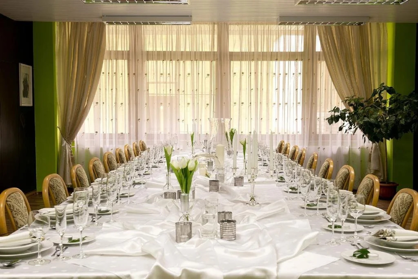 Hotel SOREA ĽUBOVŇA