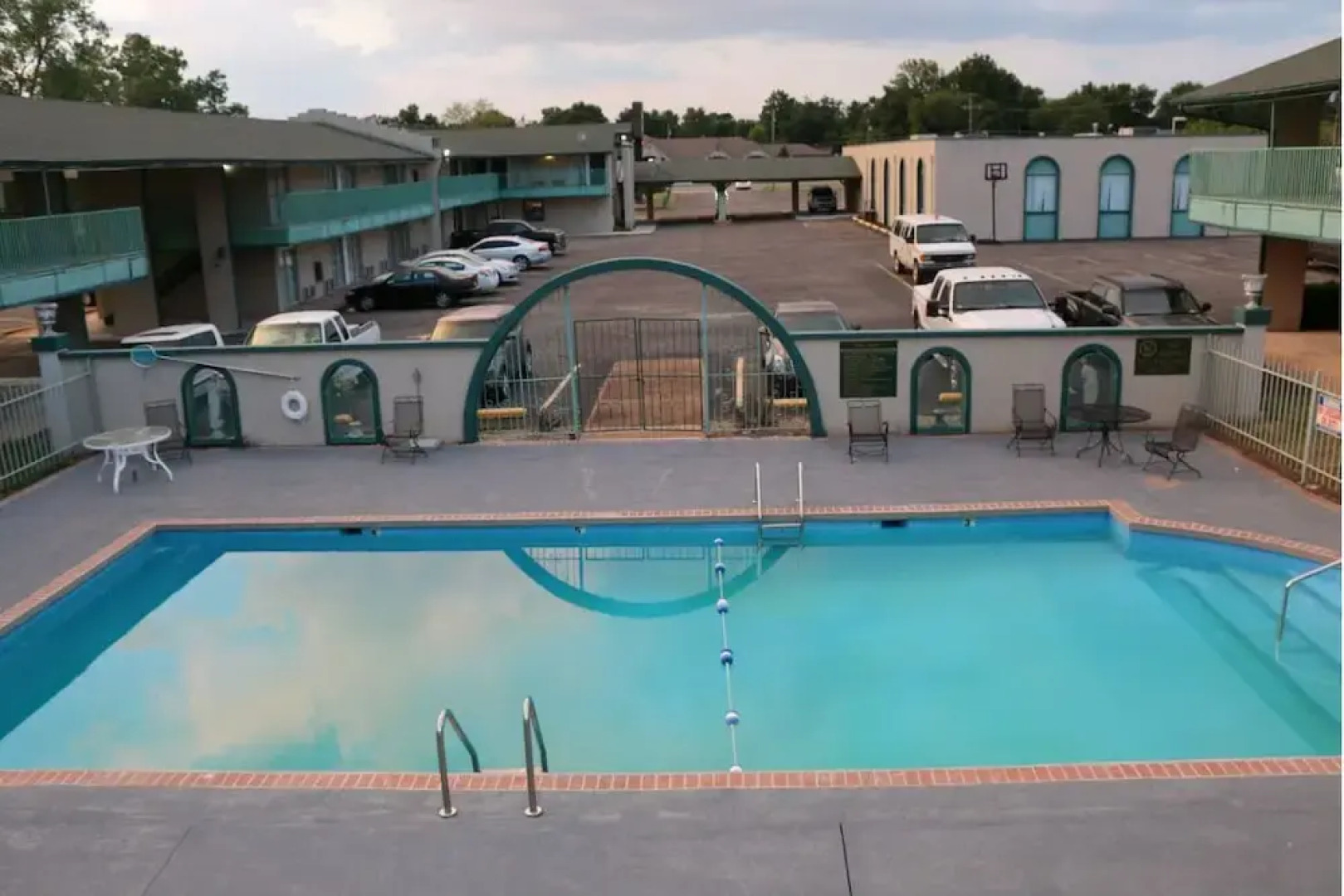 The Hastings Inn Parsons