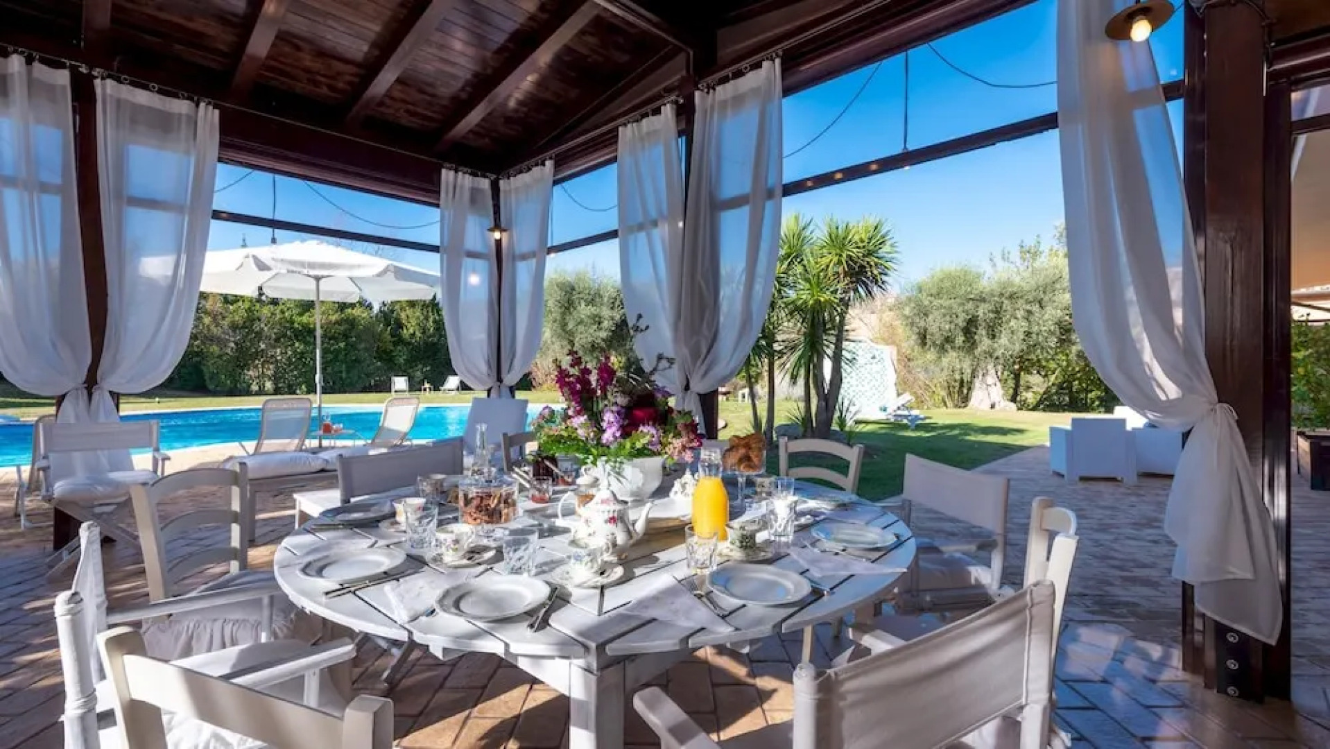 Villa Isotta 8 4 Emma Villas