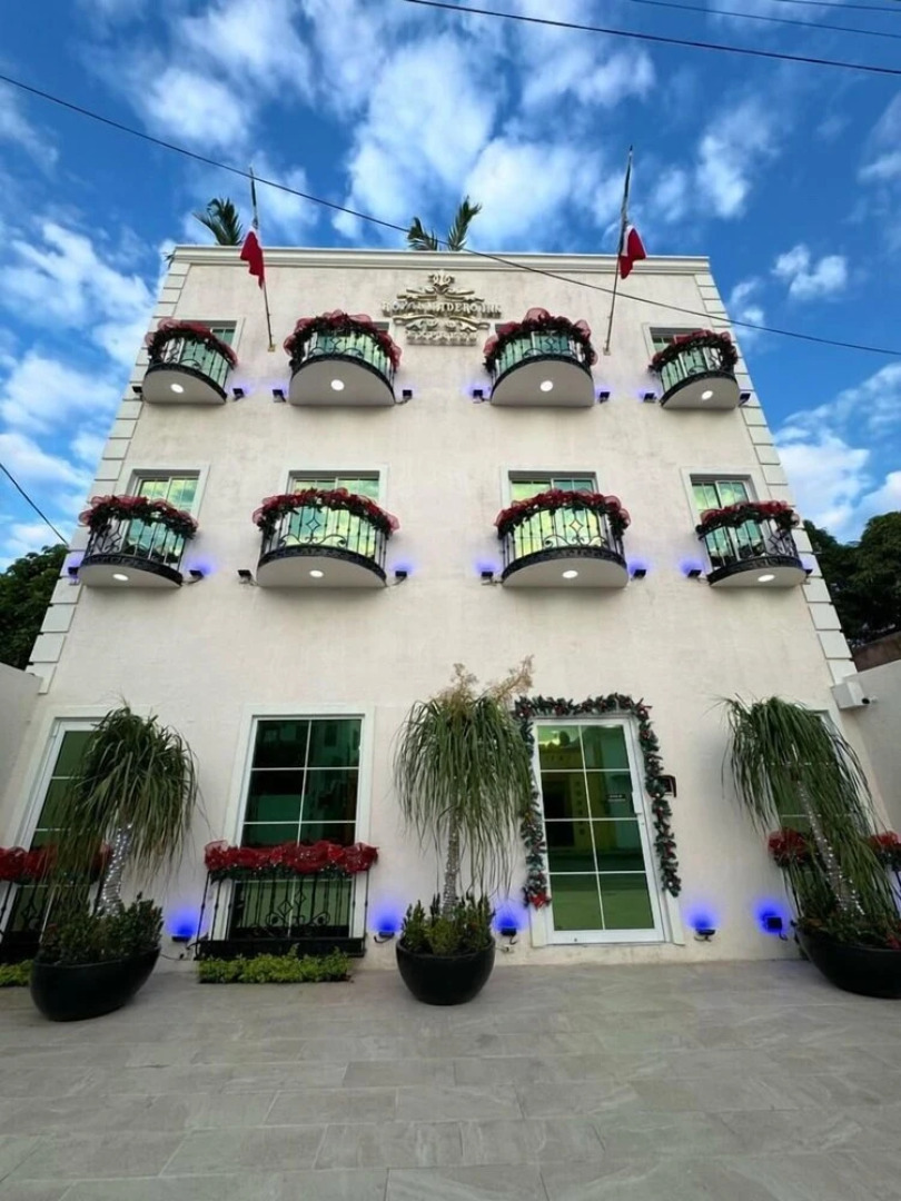 Royal Madero Inn Express