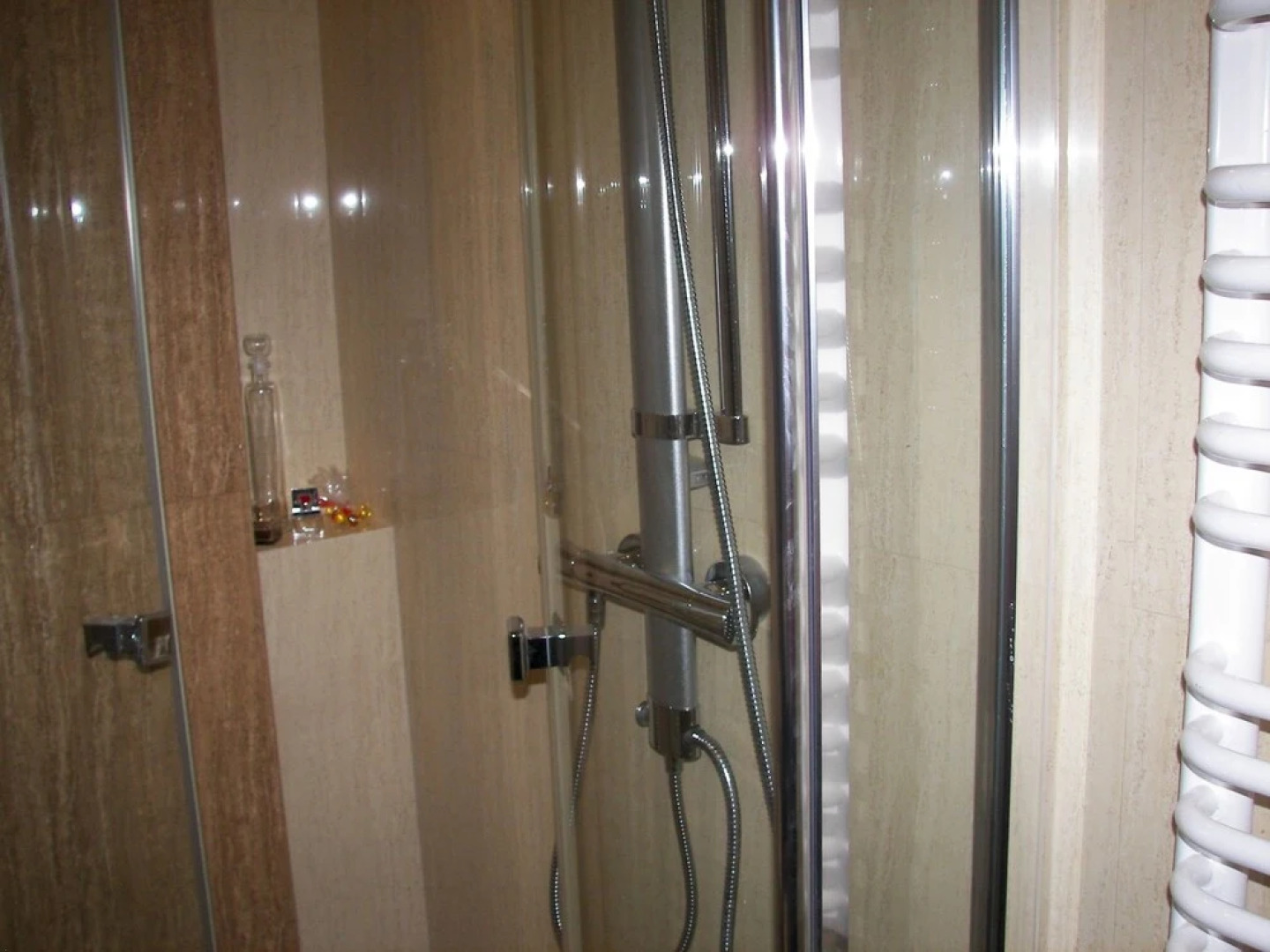 a cut a cut in a cut