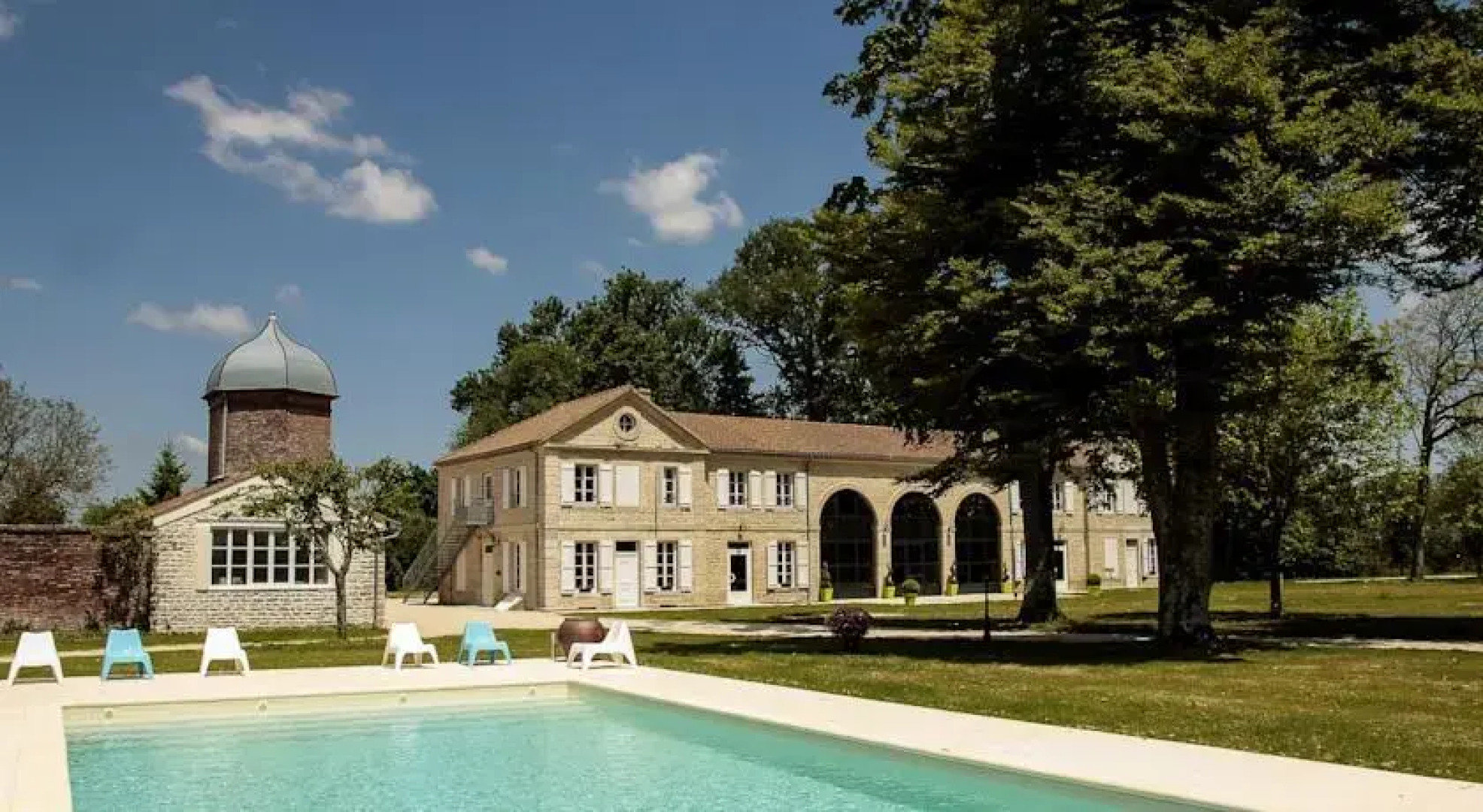 Château de Trouhans - Hôtel