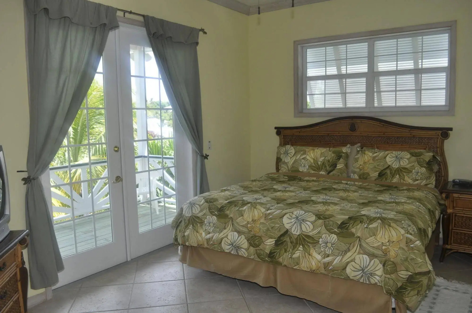 Cutter's Landing By Living Easy Abaco