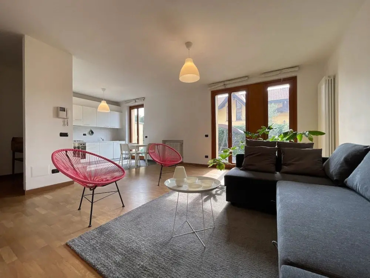 Modern Apartment, Private Garden, 25km From Milan