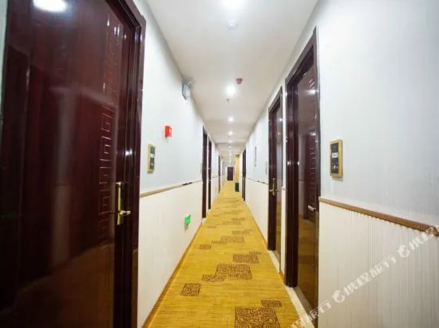 Lu'an Geruitai Business Hotel