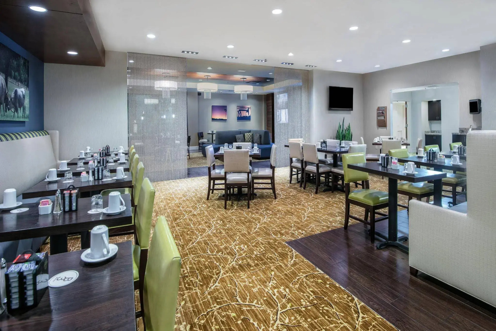 Kozy Hotel Dallas Airport