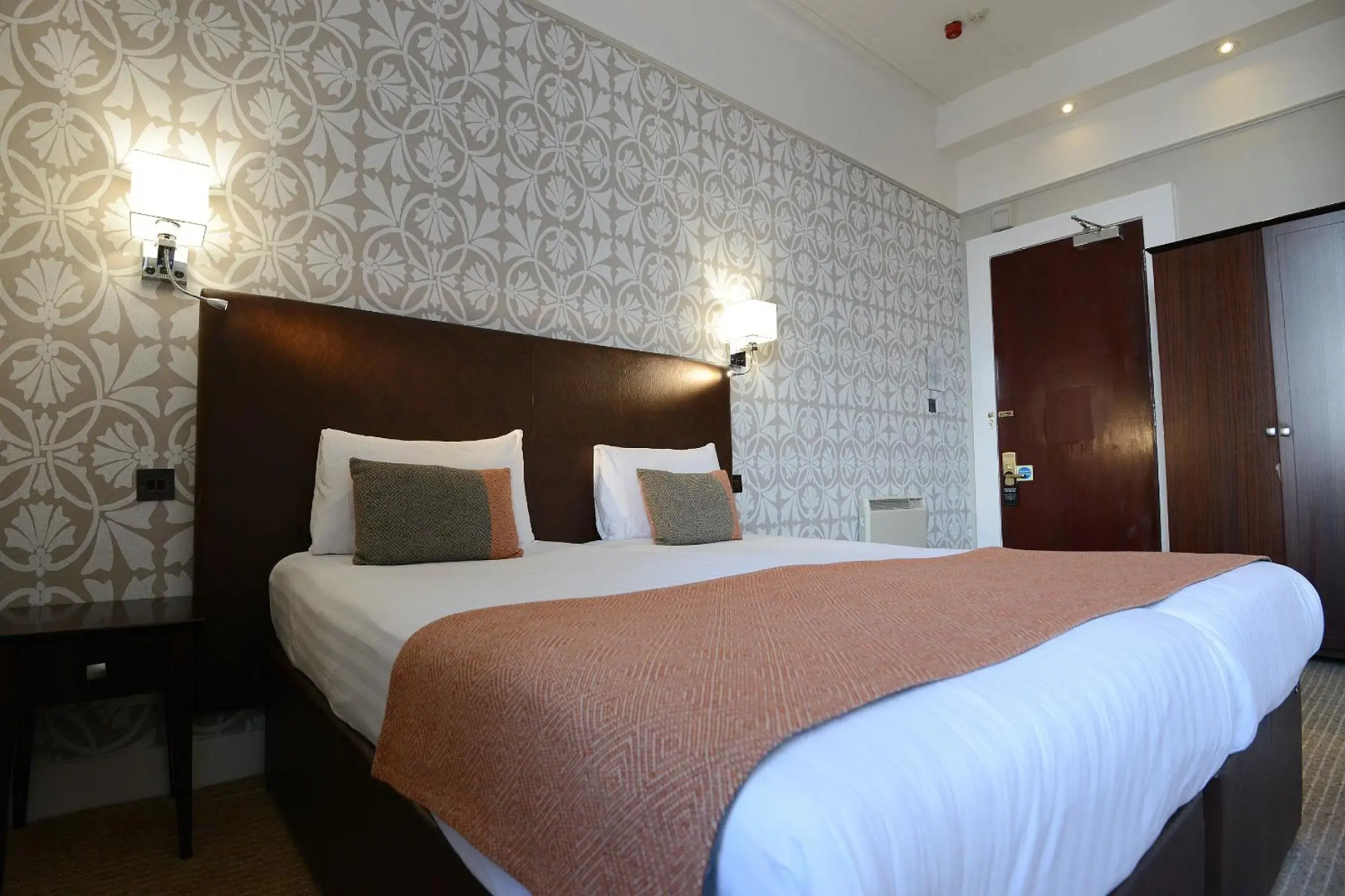 Columba Hotel