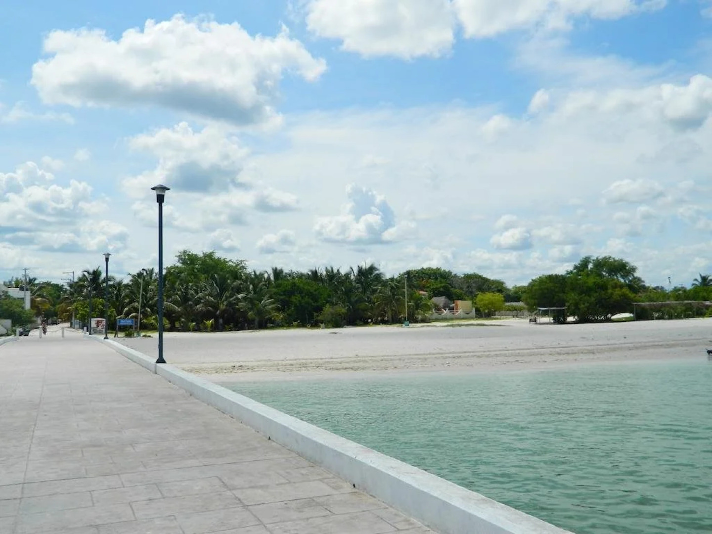 Cabanas Camping Ria Celestun