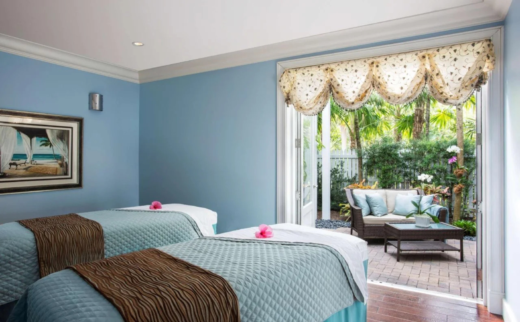 Sunset Key Cottages
