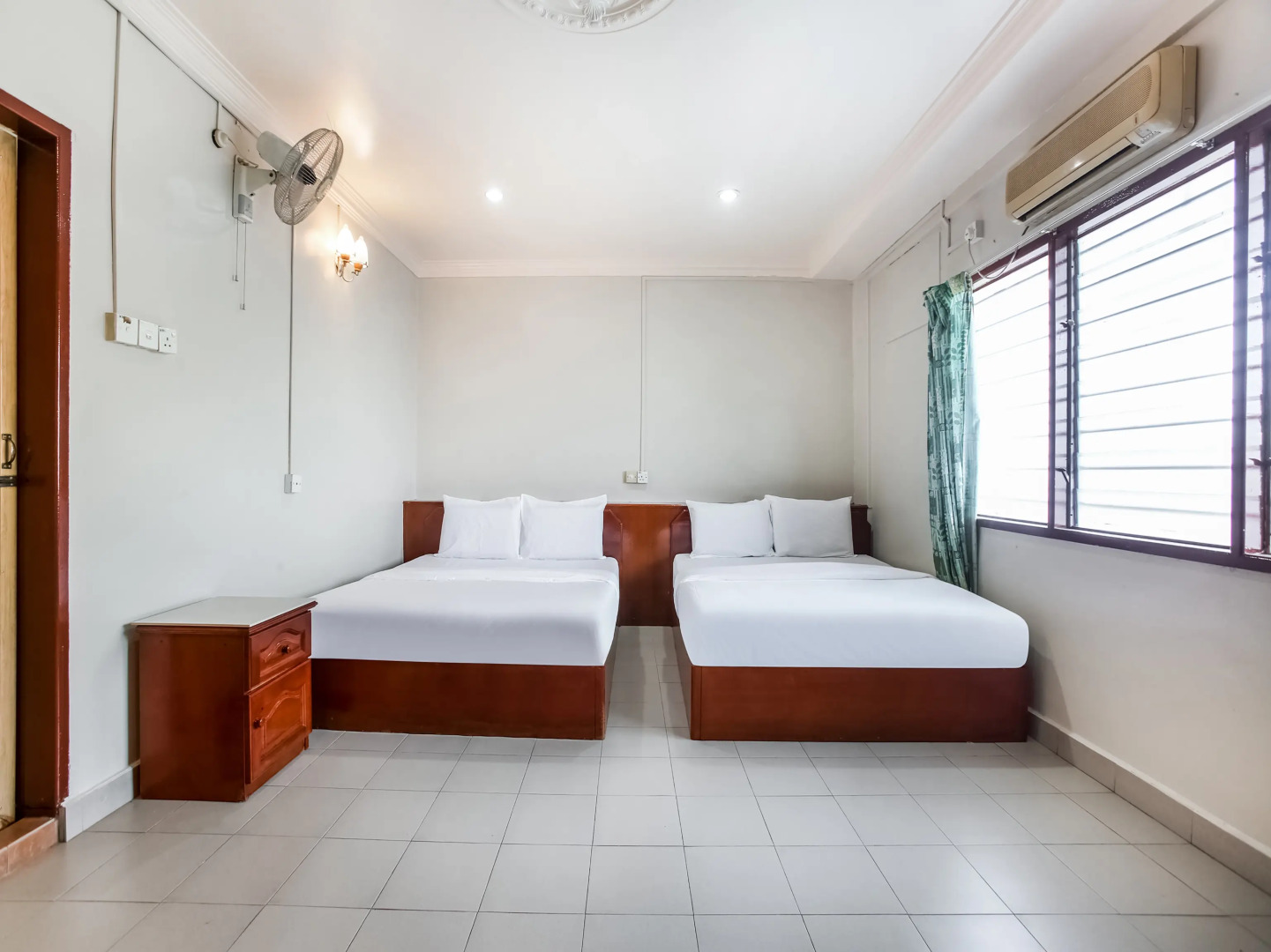Hotel Dinar by OYO Rooms