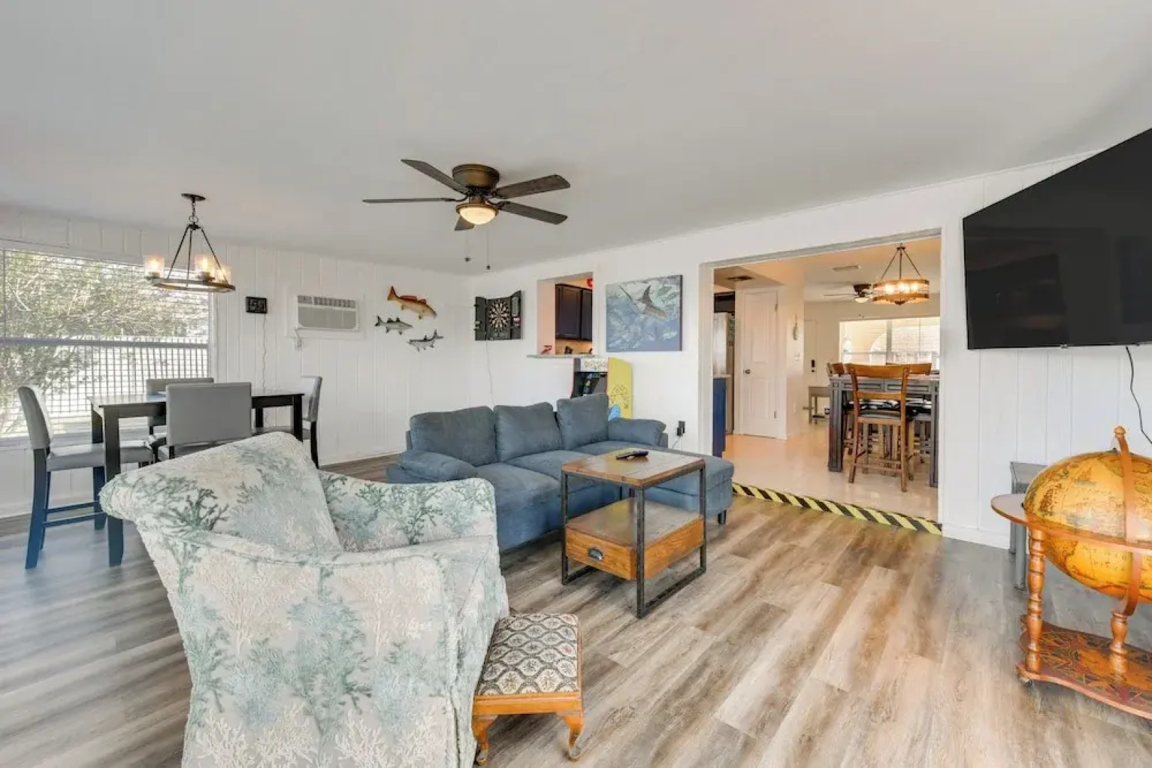 Canal-front Fishing & Pool: North Port Home