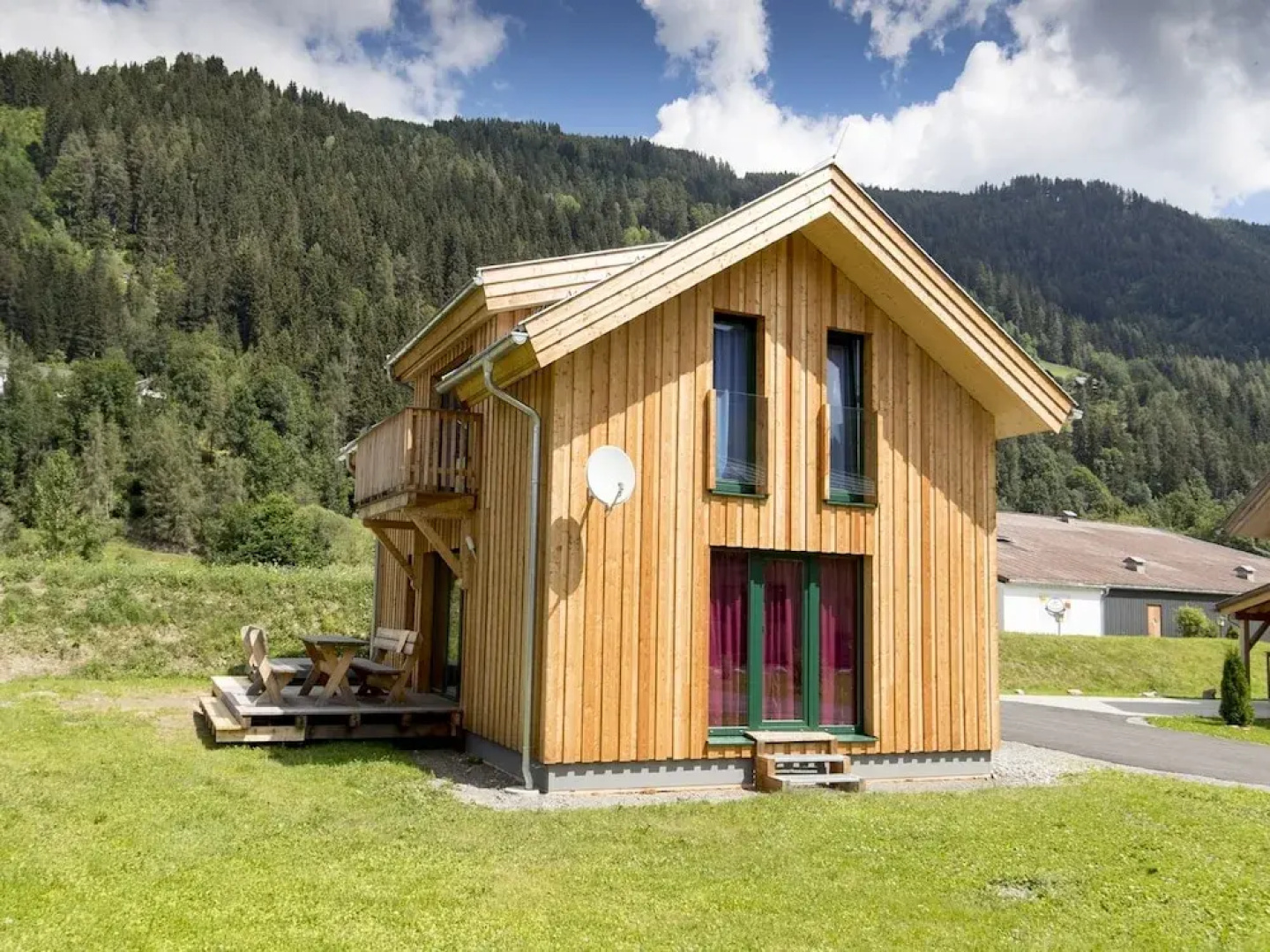 Luxurious Chalet Near Ski Area in Murau