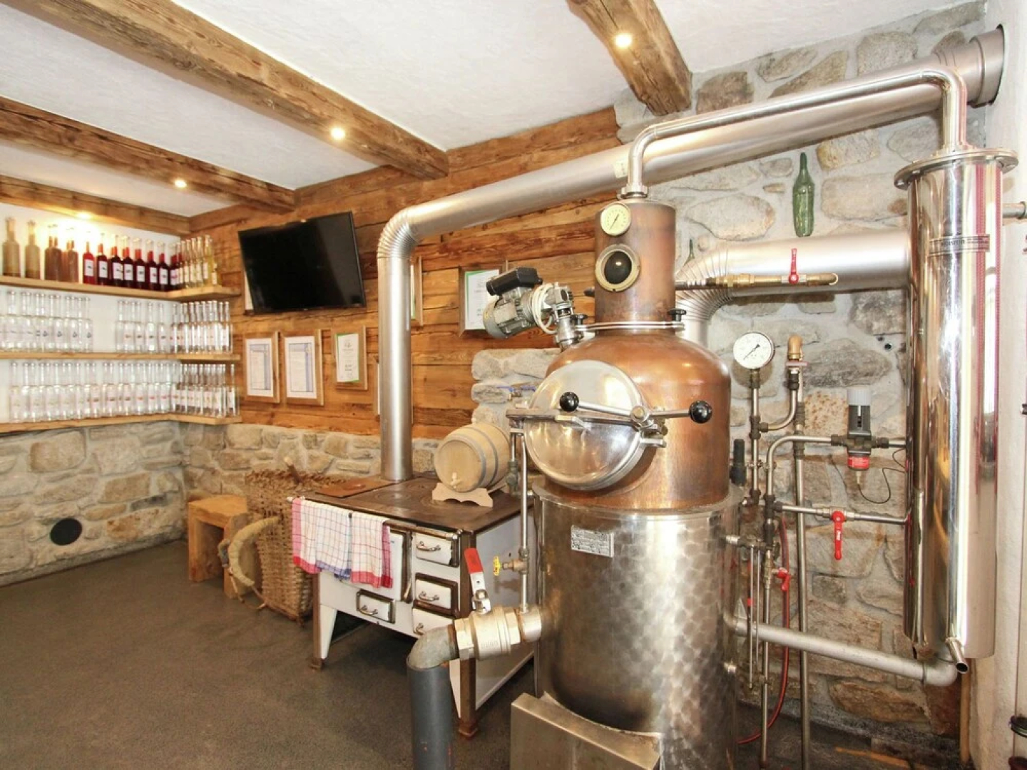 Plush Farmhouse in Ramsau im Zillertal near Ski Area