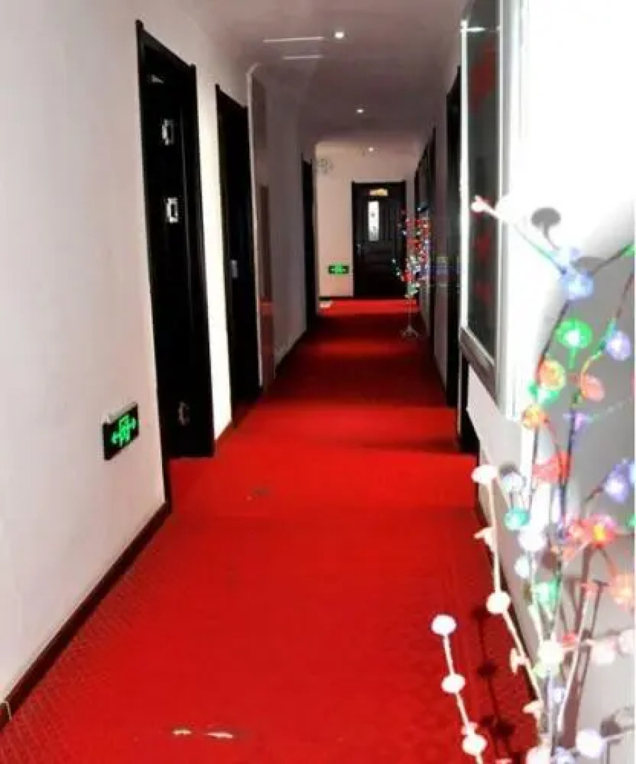 Haicheng Jintai Business Hotel