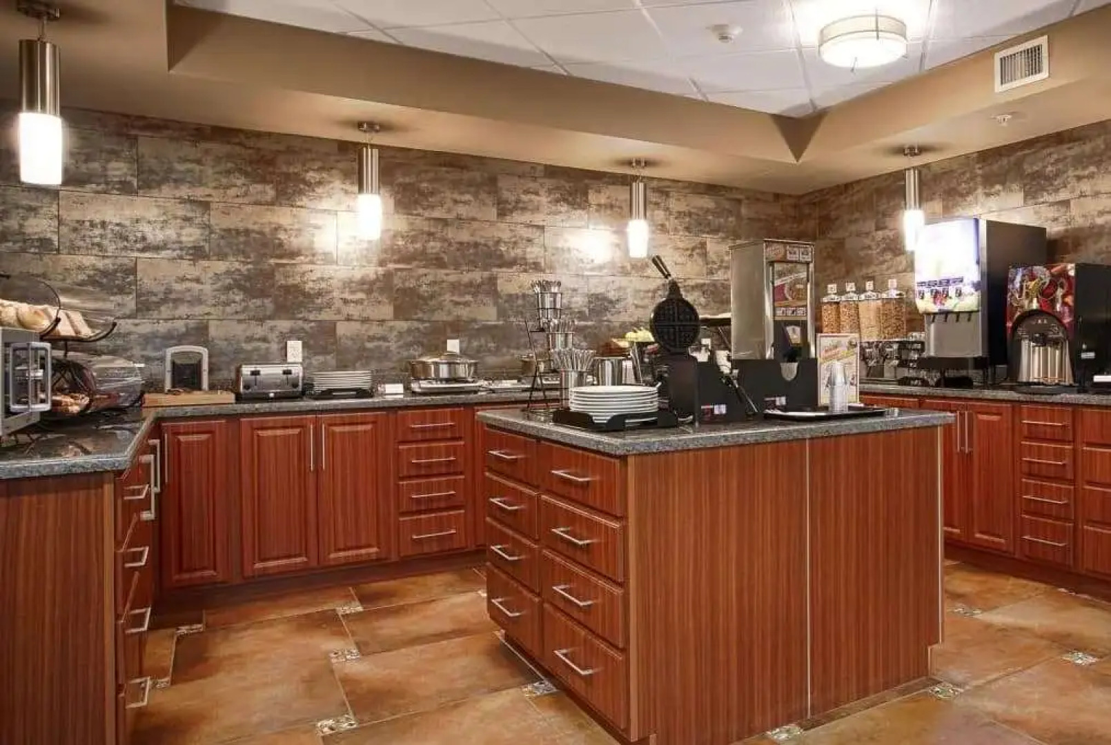 Days Inn by Wyndham Redwater