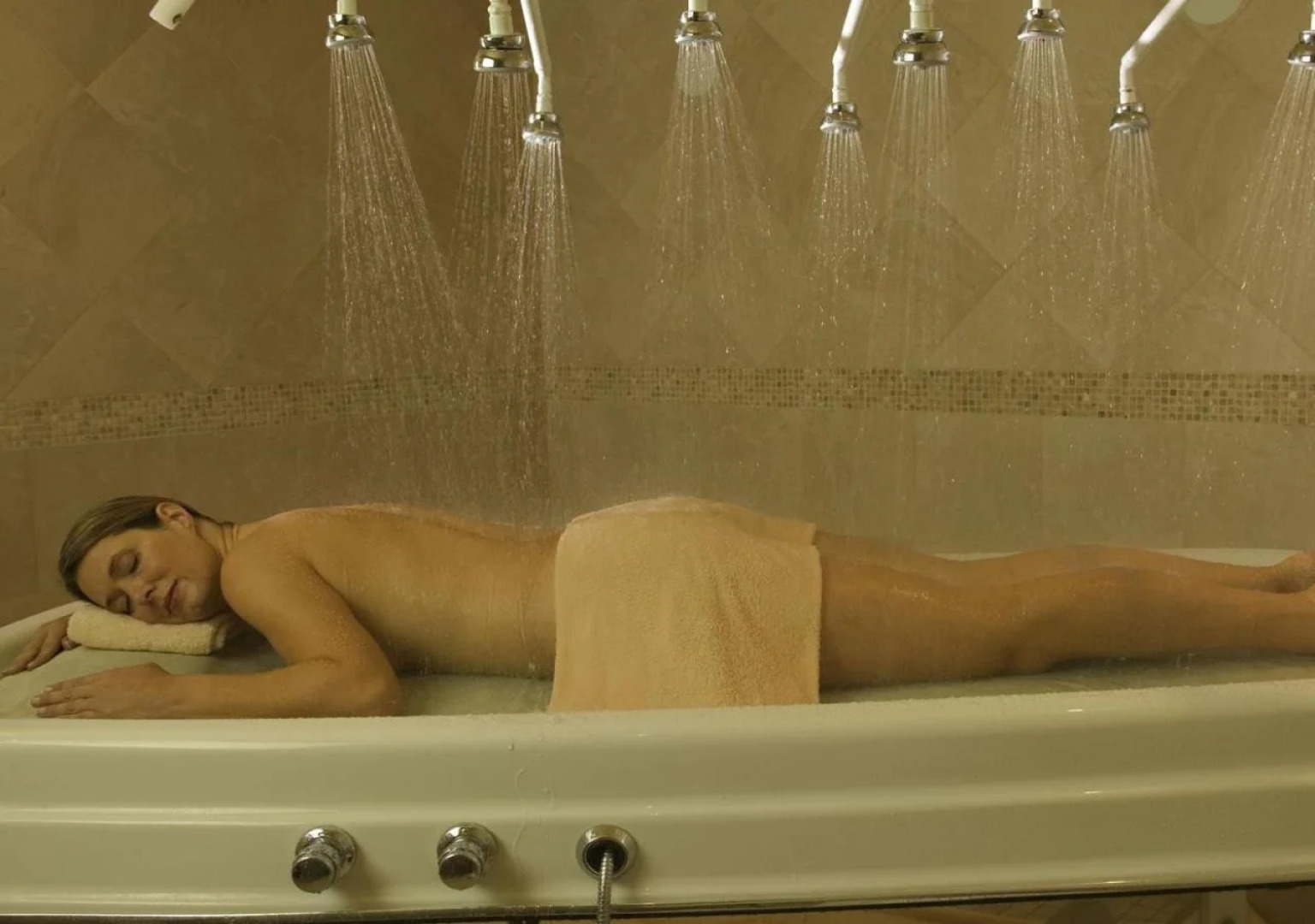 Jupiter Beach Resort & Spa