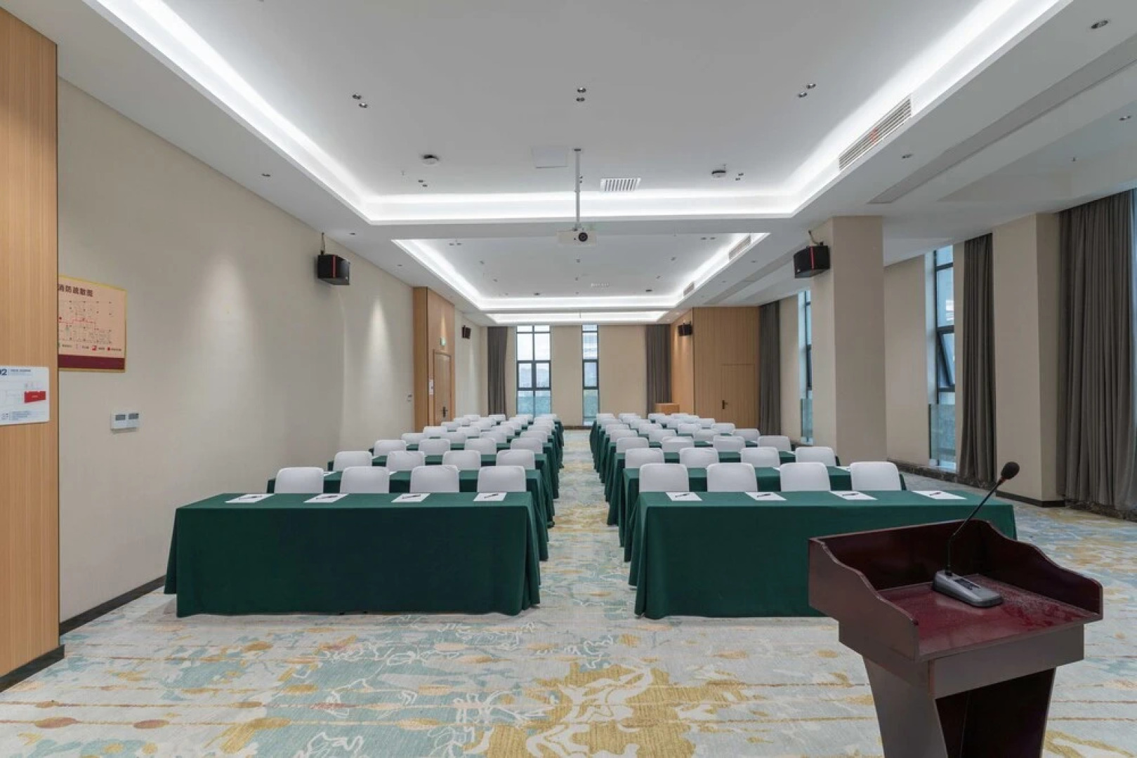 Holiday Inn Express Huangshi Cihu Lake by IHG