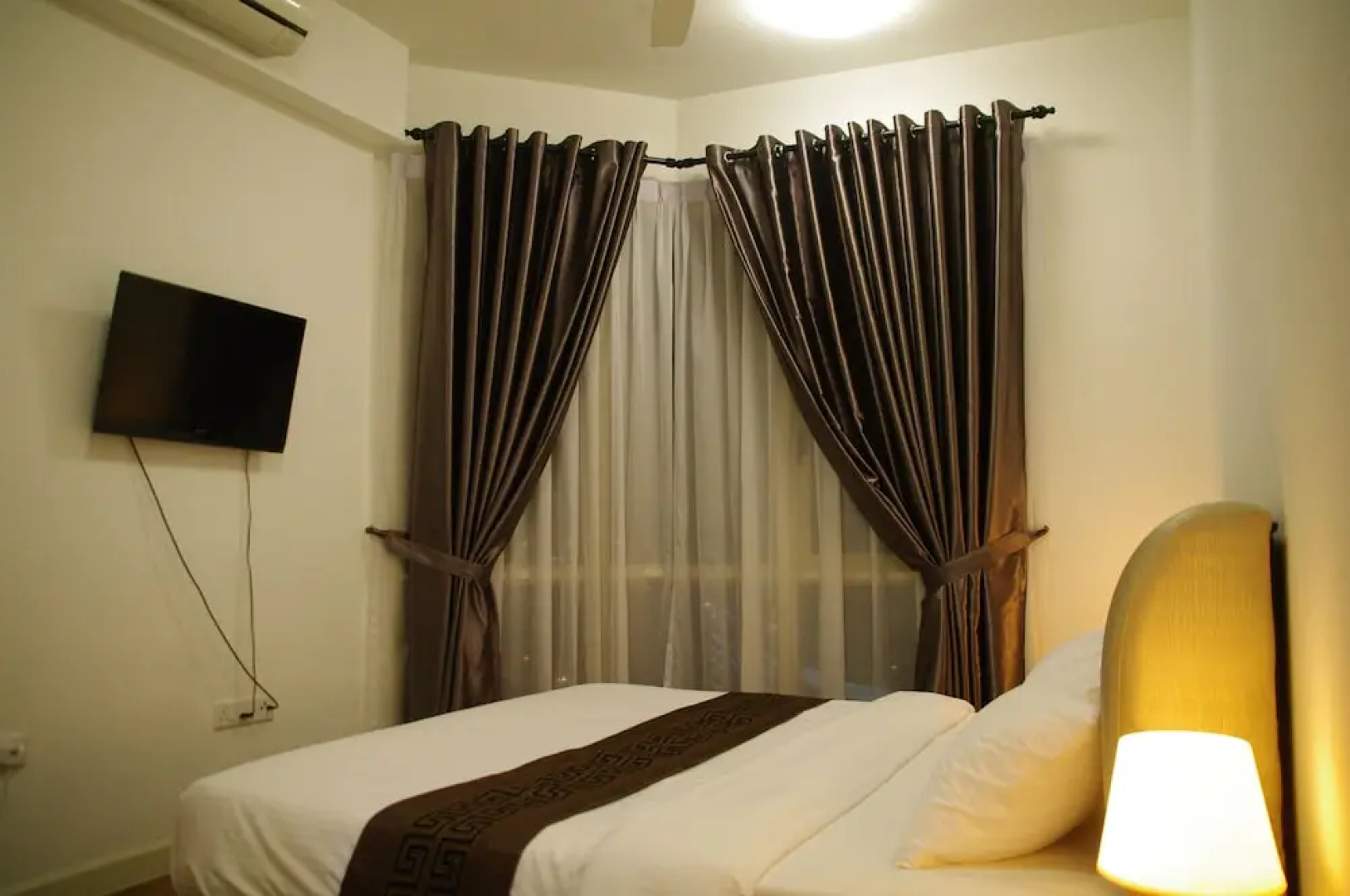 The Afiniti City View Apartment