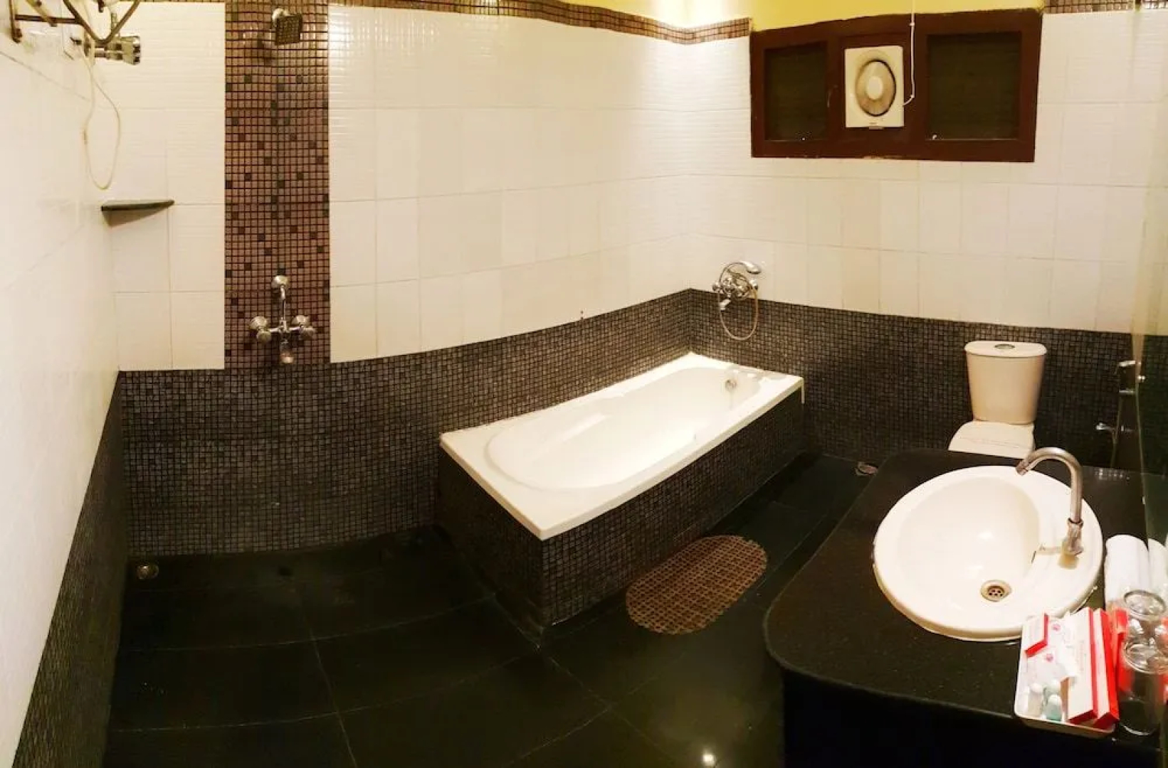 Hotels Diamond Glory - Mandarmani