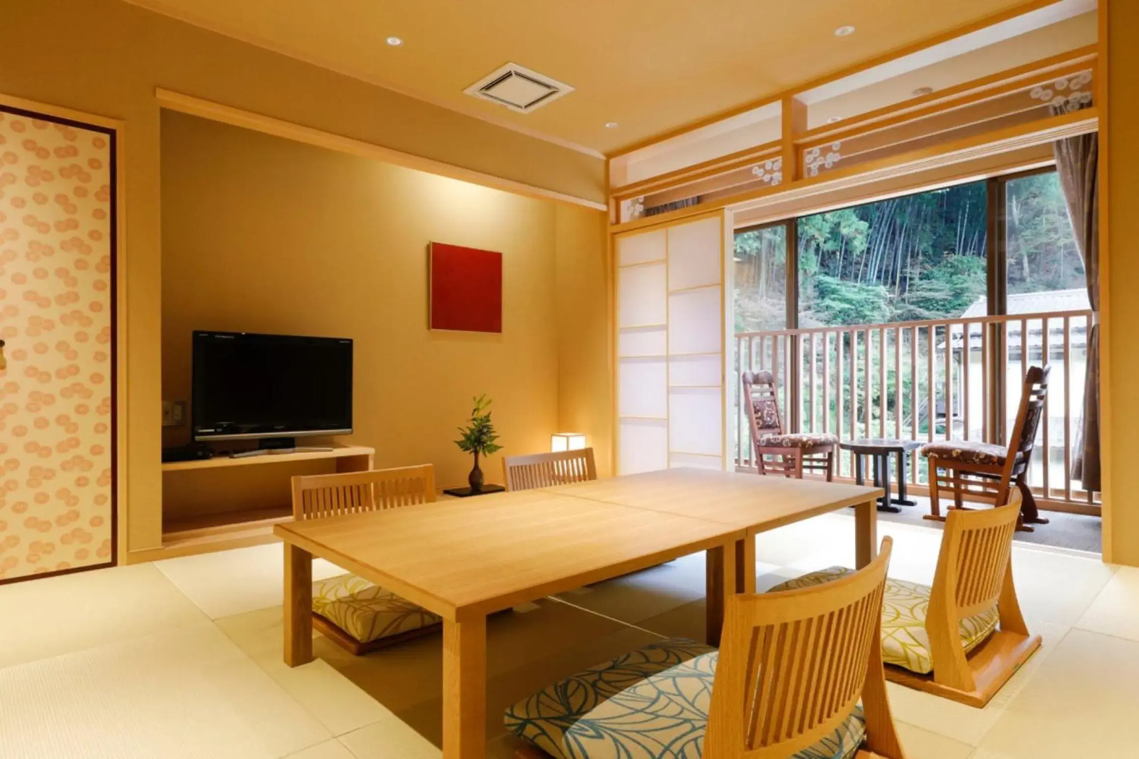 Yuraku Kinosaki Spa & Gardens