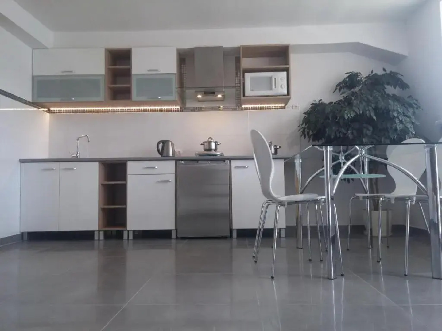 Pokoje do Wynajęcia u Lusi