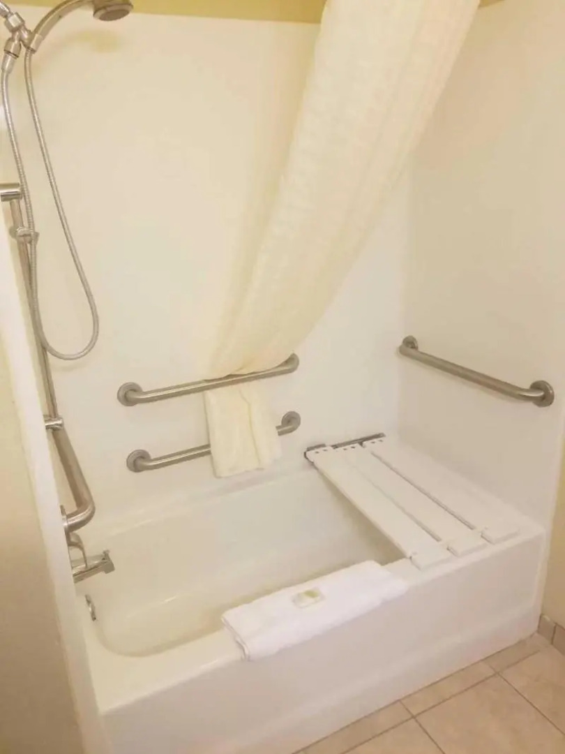 Cobblestone Inn & Suites - Hartington