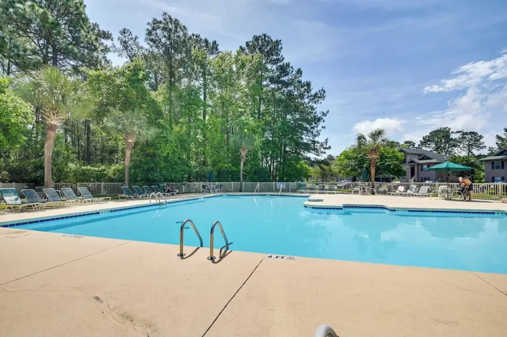 High-end Pawleys Island Condo w/ Porch & Pools!