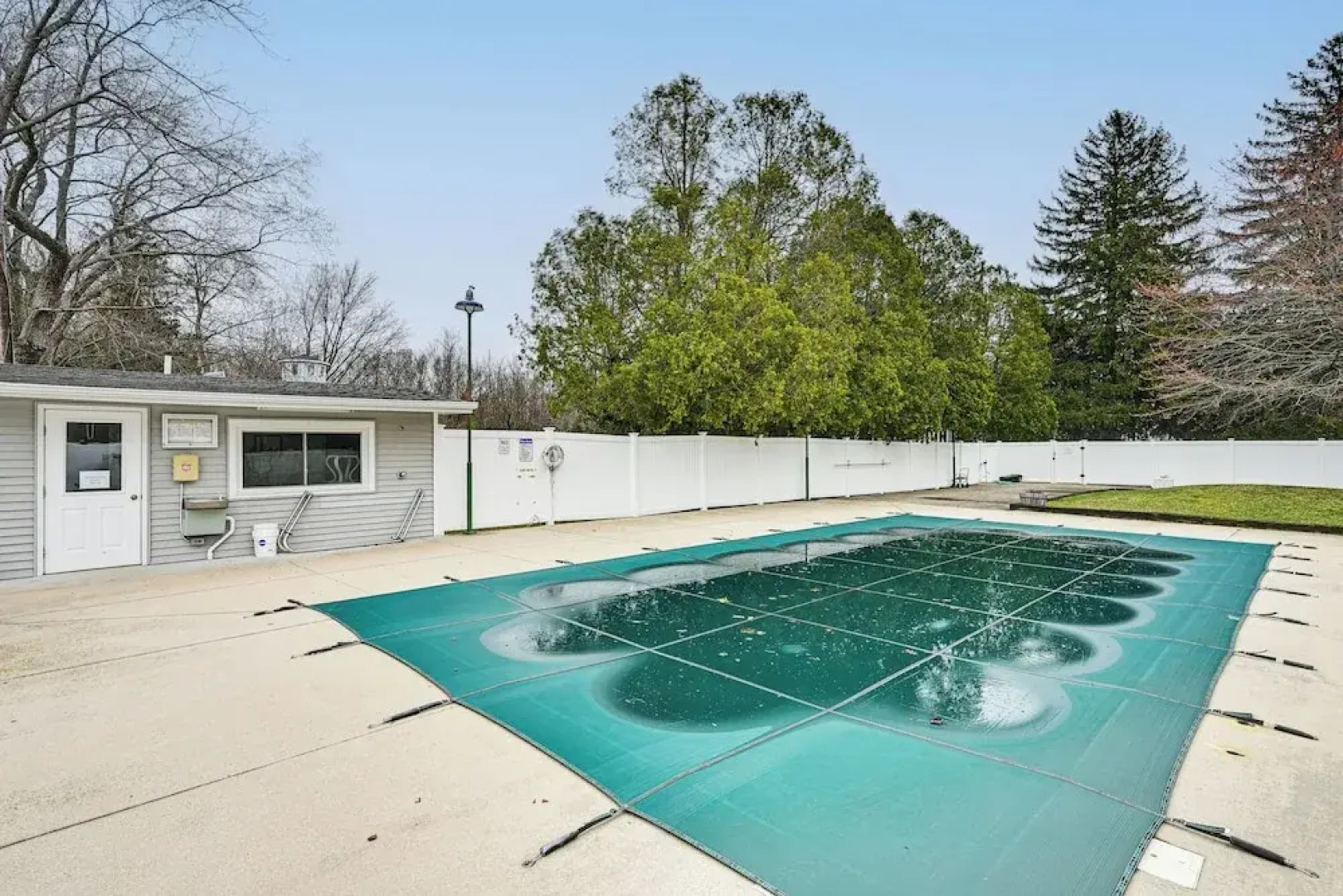 1/2 Mi to Beach & Lake Michigan: Condo w/ Pool!