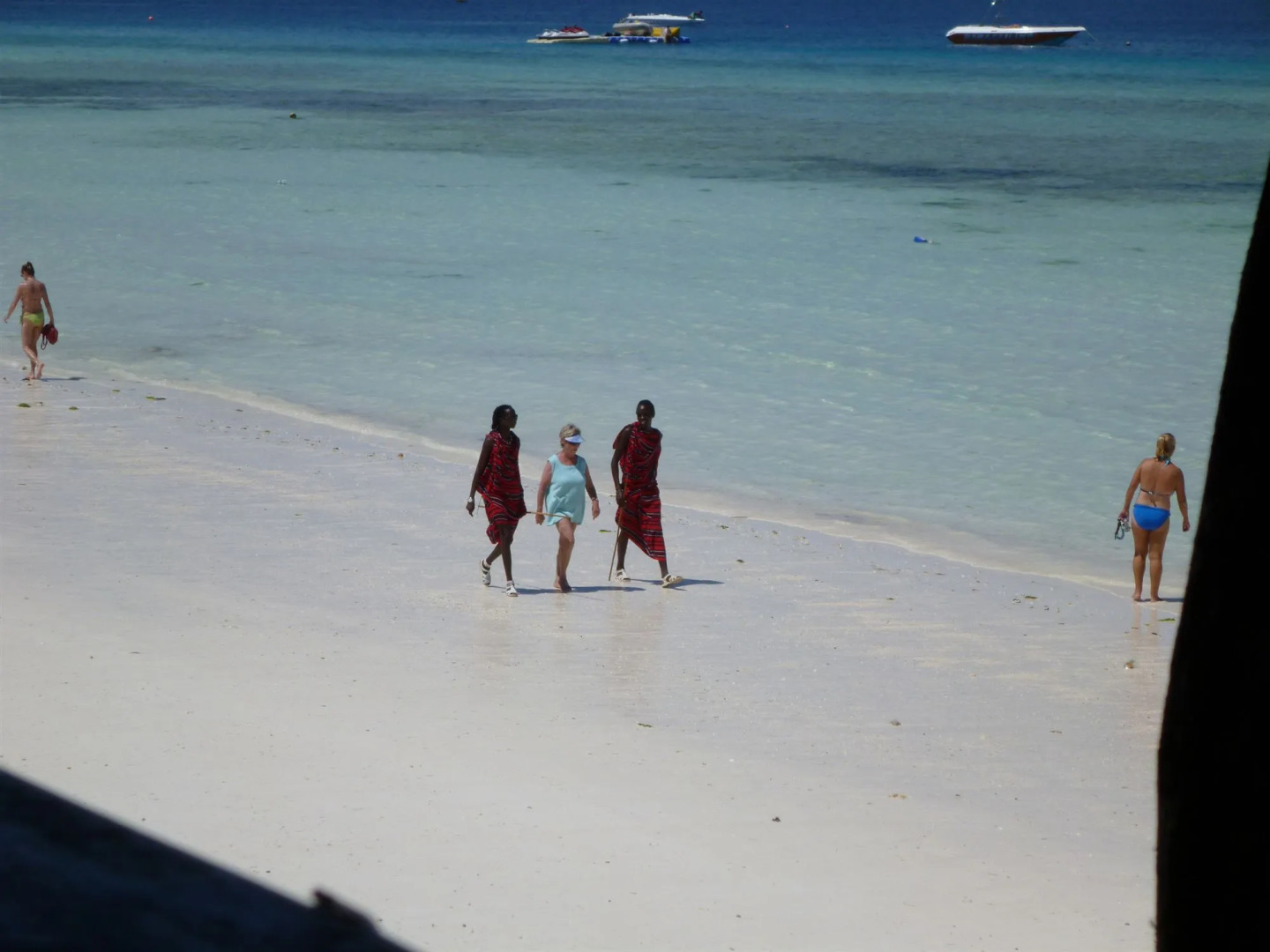 Mnarani Beach Cottages