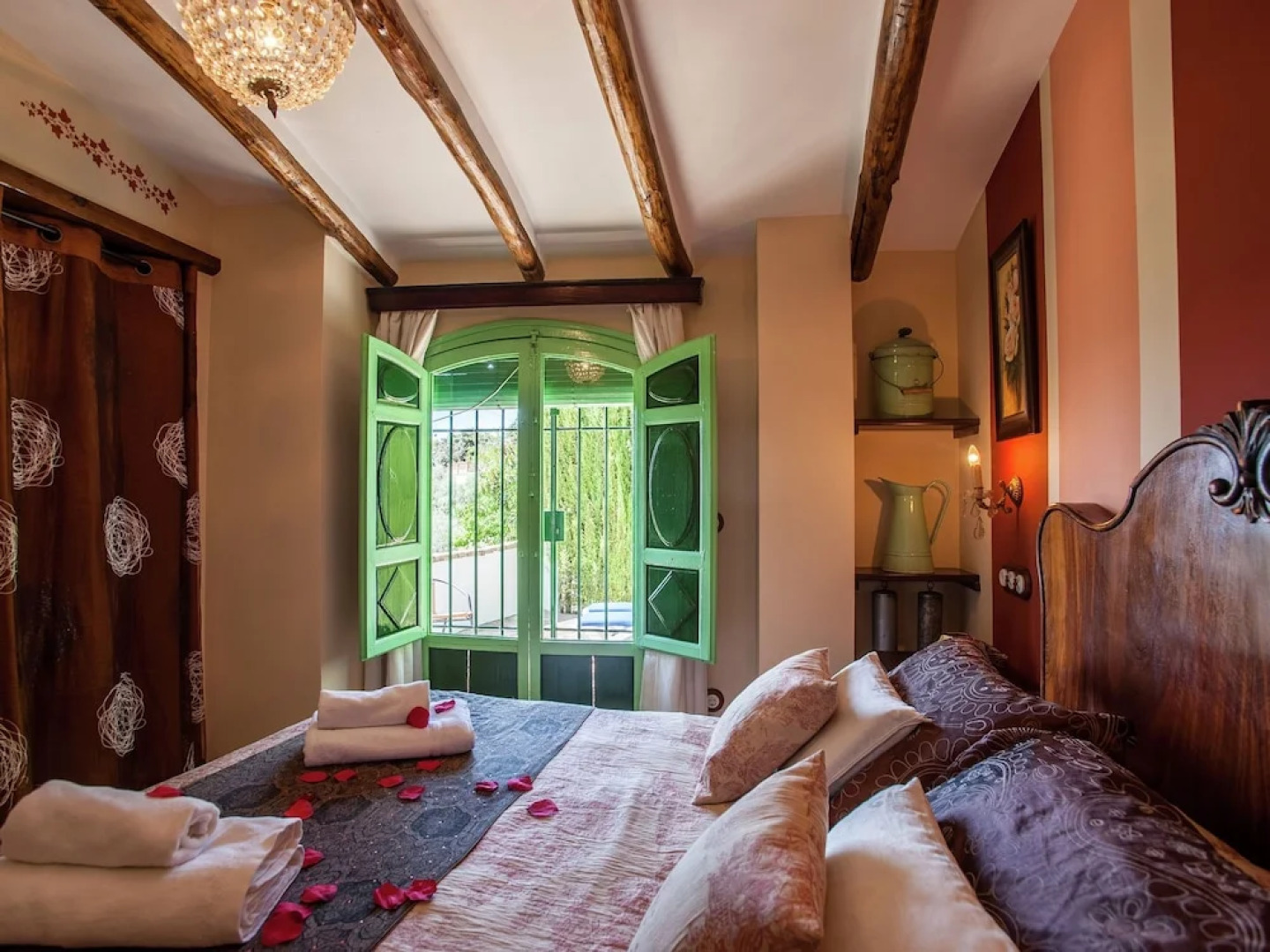 Rustic Cottage in Rute With Swimming Pool