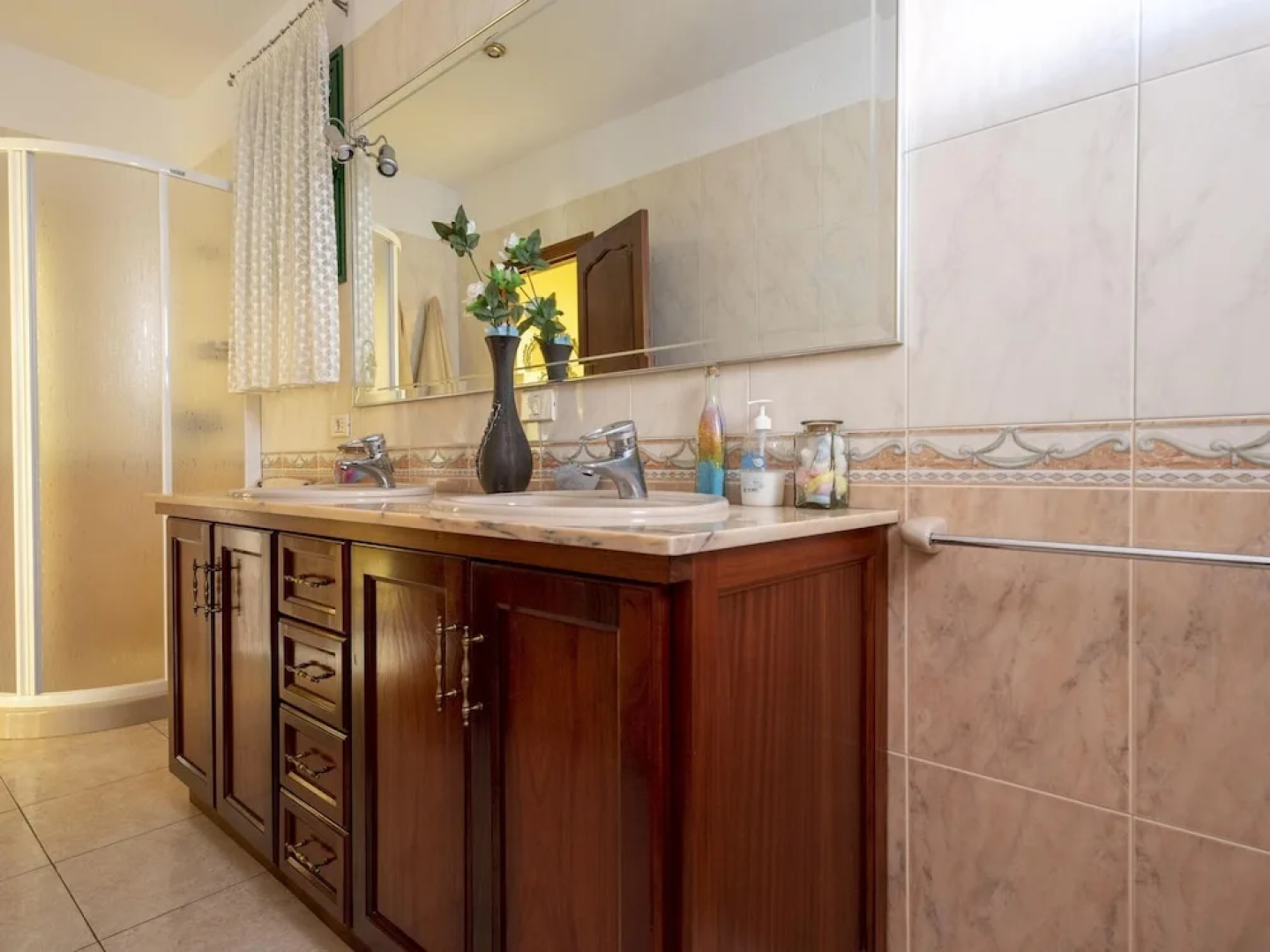 Heritage Holiday Home in La Orotava With City View