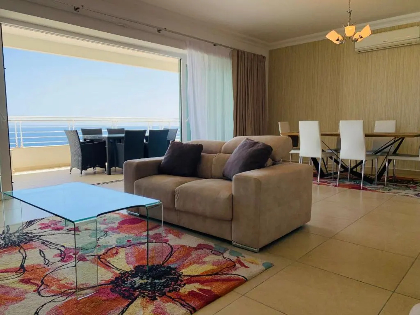 Sliema Seafront with Pool