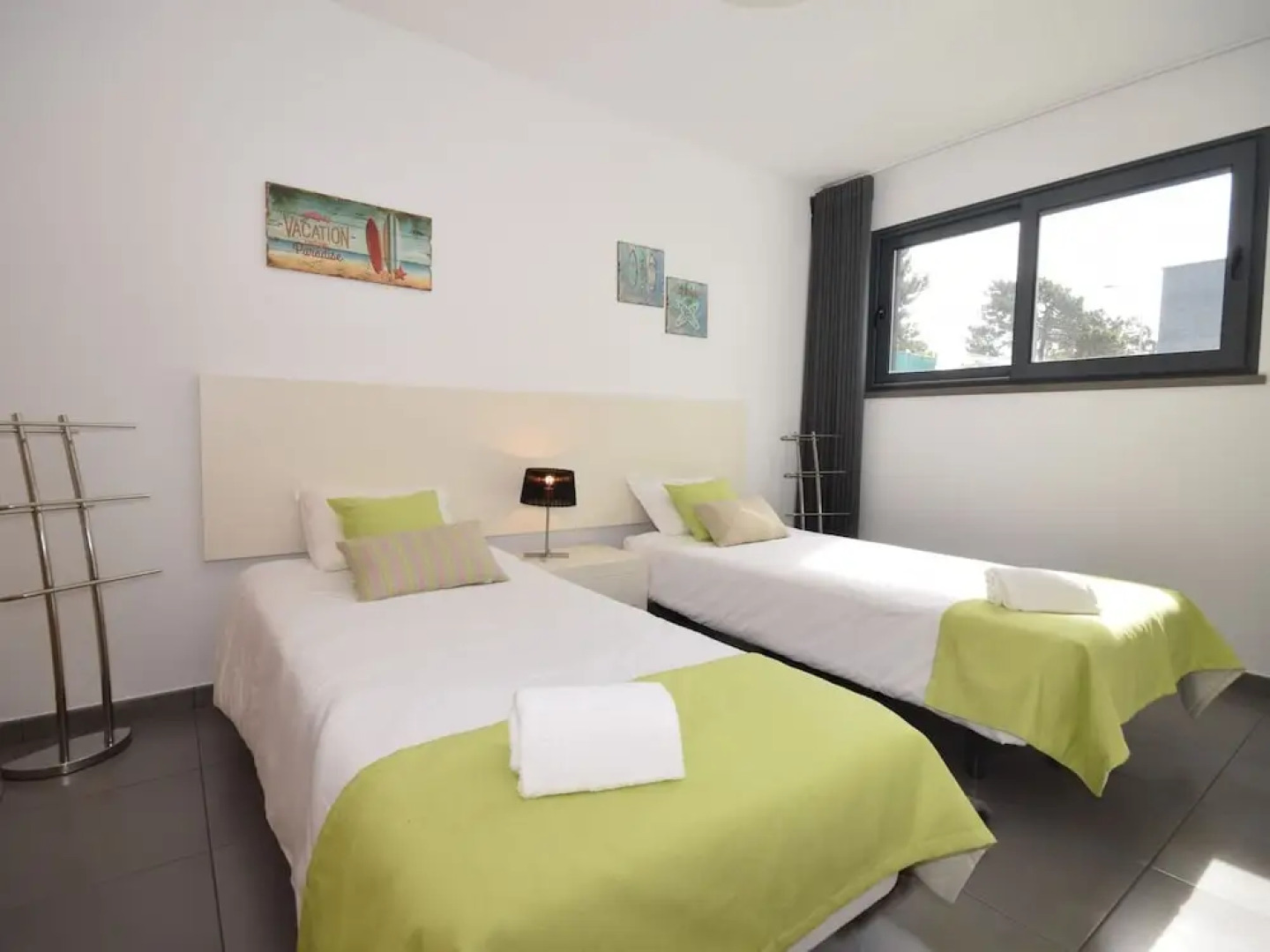 Family Villa With Terrace and Pool