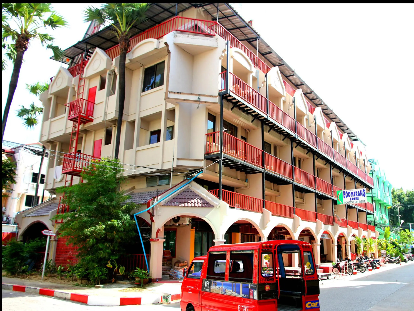 Отель Boomerang Inn