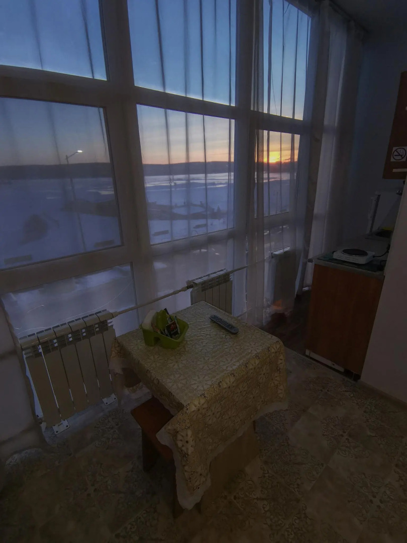 Апартаменты на Верхней Набережной 145/11