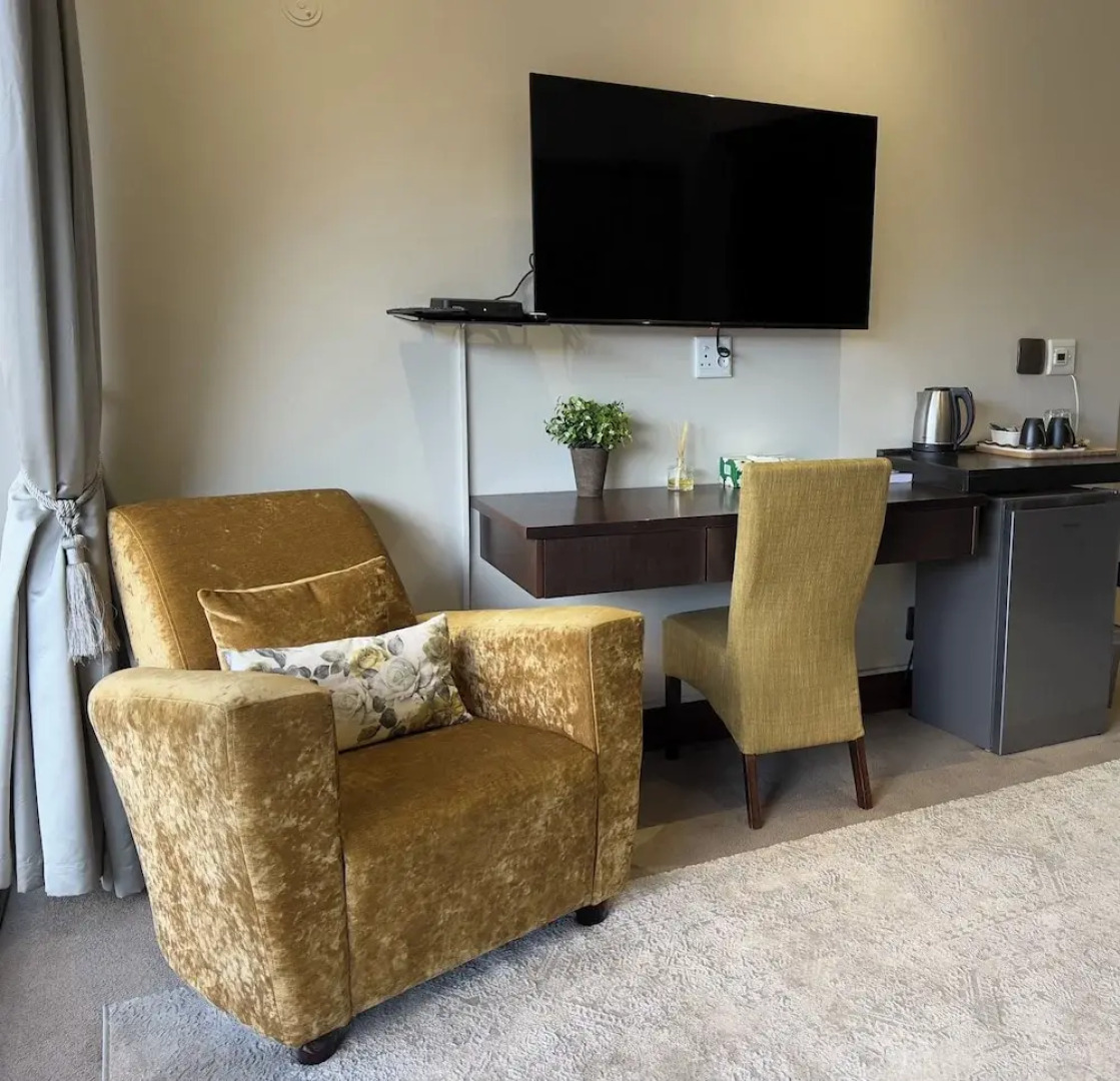 One O Eight Boutique Hotel