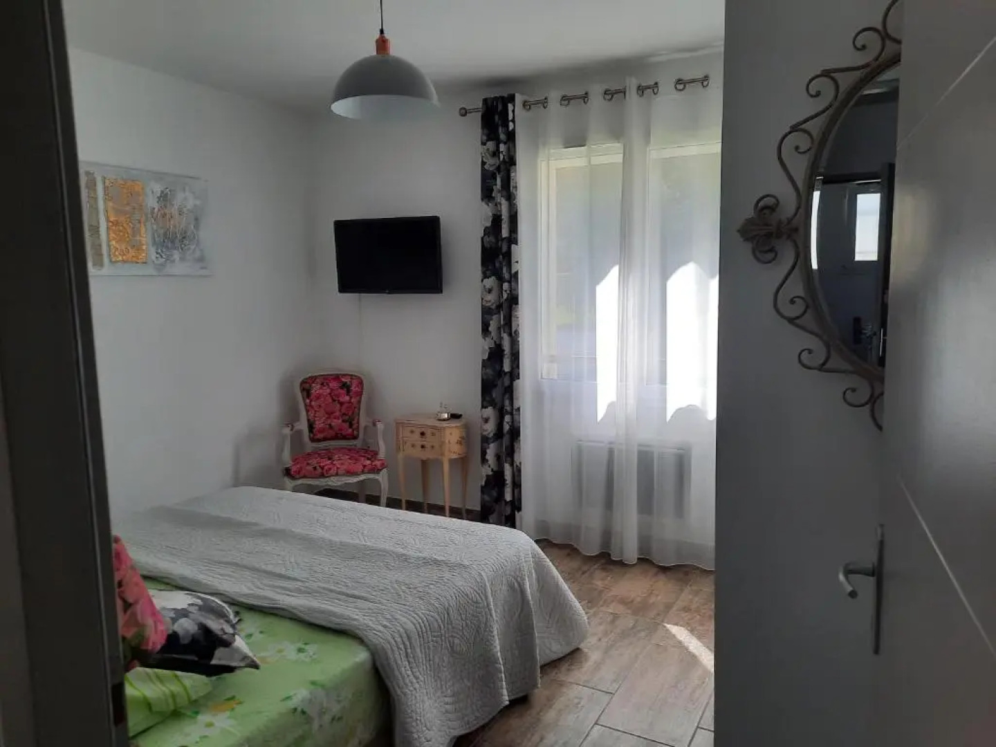 Jolie Maison Familiale Climatisée Avec Piscine Chauffée, Vue Sur Le Luberon, Située Aux Taillades, 6 Personnes Ls2-317 Bureu