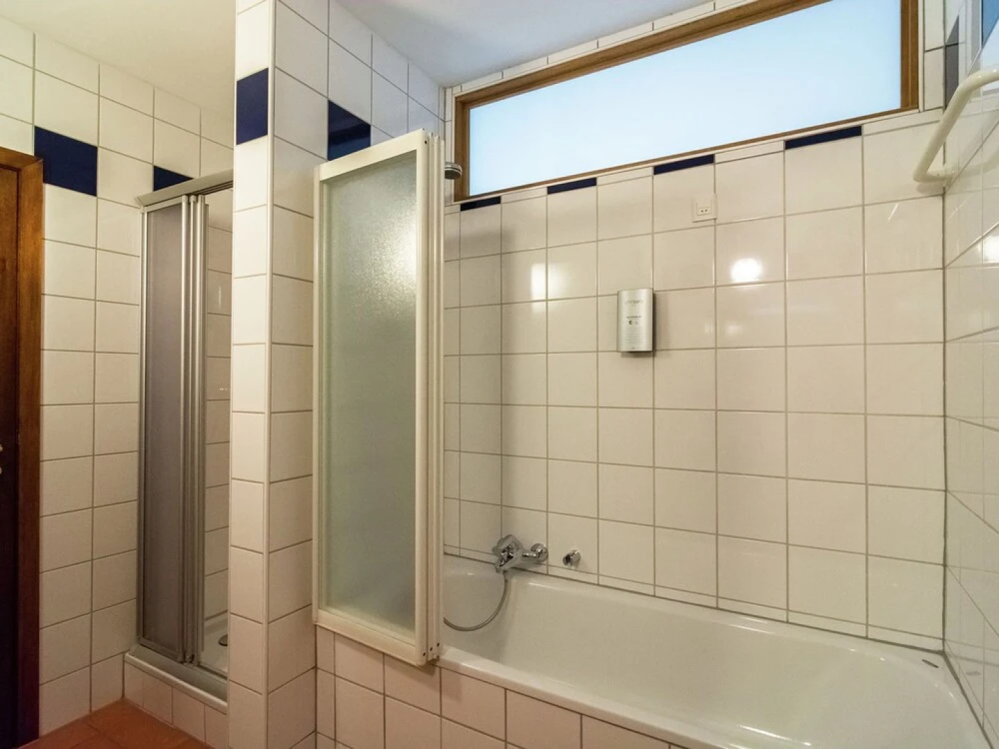 Cozy Holiday Home in Macon with Barbecue