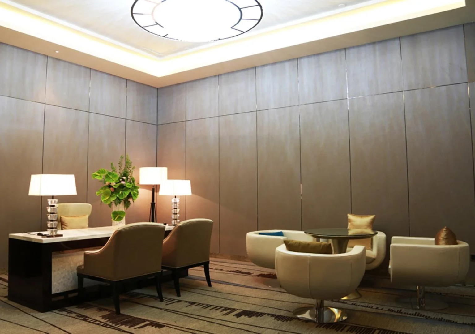 Ramada Plaza Liuzhou Liudong