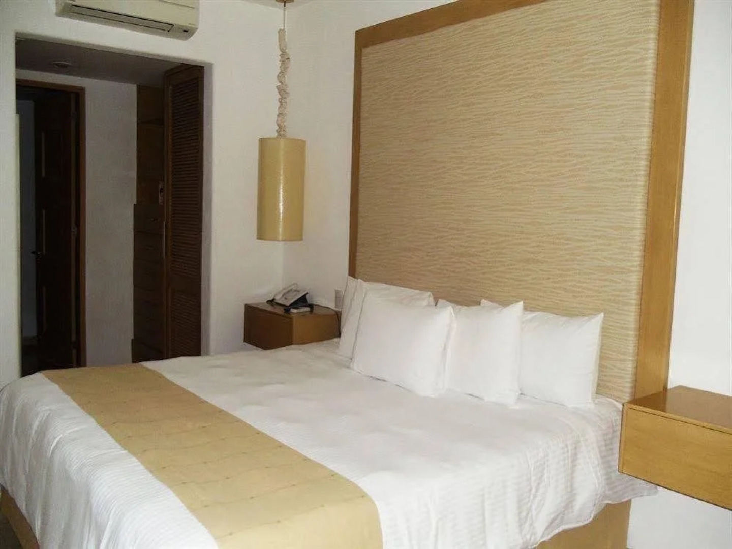 Tahéima Condominios