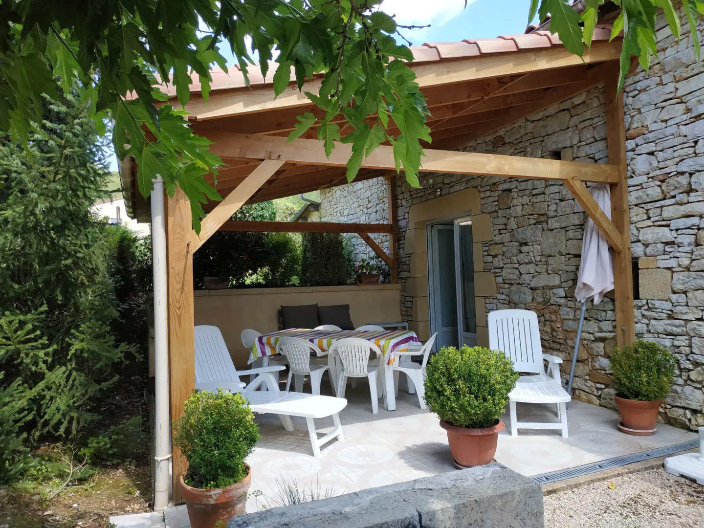 Amazing Holiday Home in Cazals With Terrace