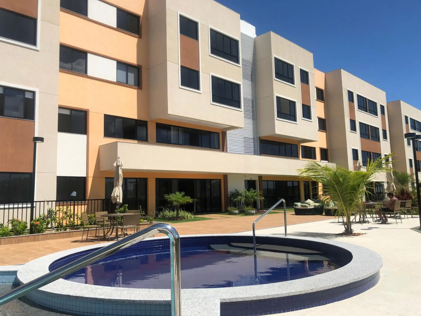 Apartamento em Guarajuba, BAHIA 1 Tudo Novinho e Finamente Decorado