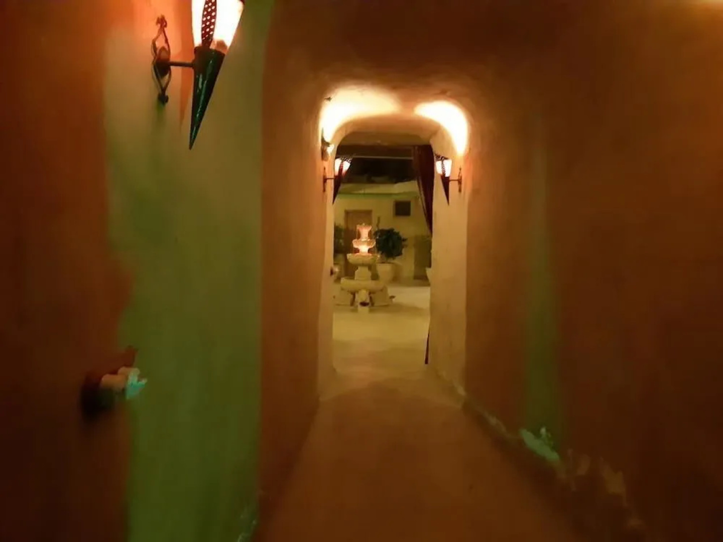 Hotel Cueva Tardienta Monegros - Adults Only