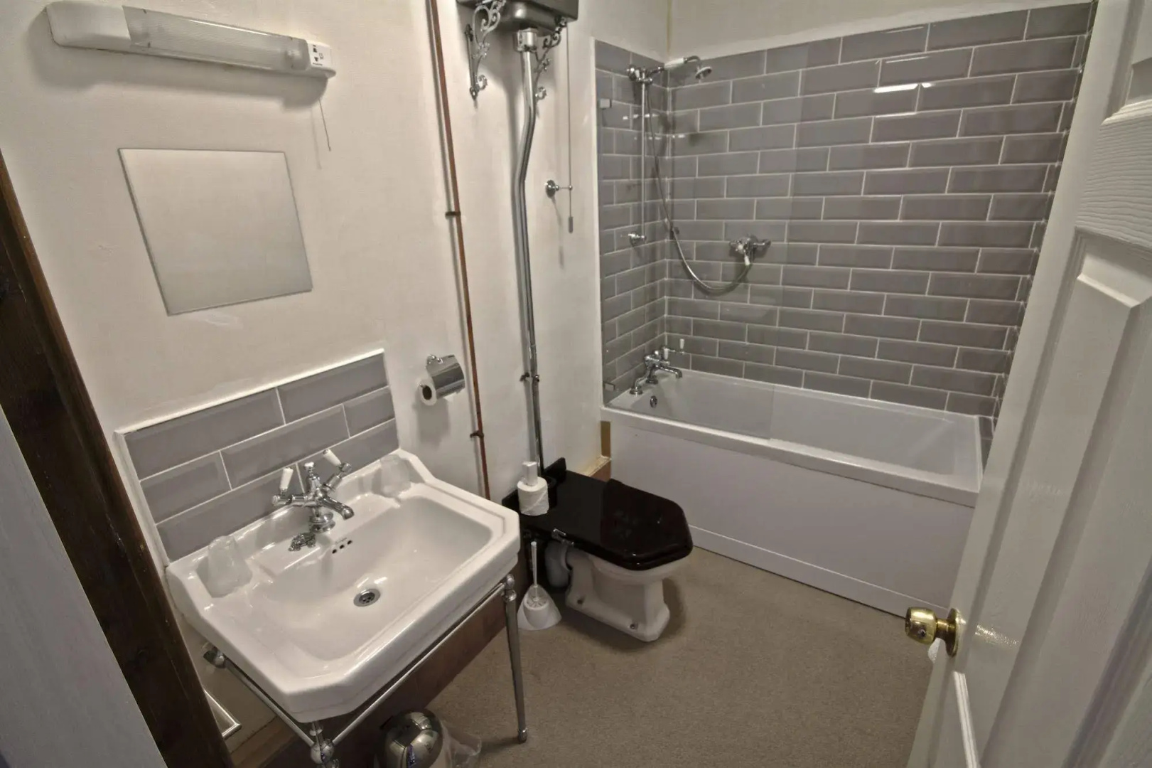Resolution Hotel