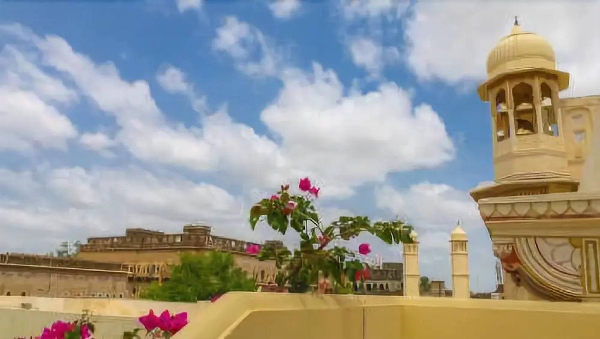 V Resorts Paawana Haveli Mandaawa