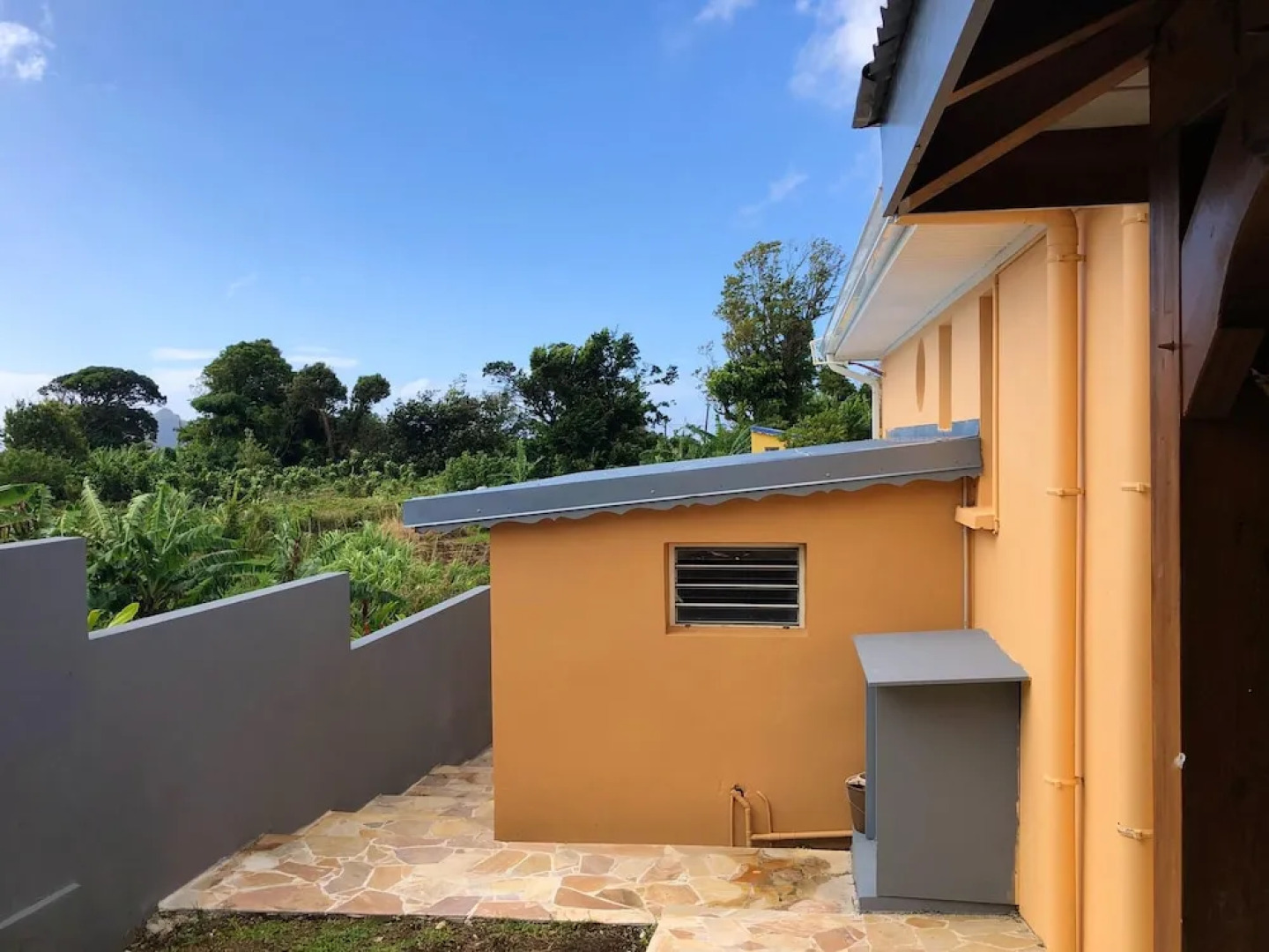 Apartment With 2 Bedrooms in Gourbeyre, With Wonderful Mountain View, Private Pool, Enclosed Garden