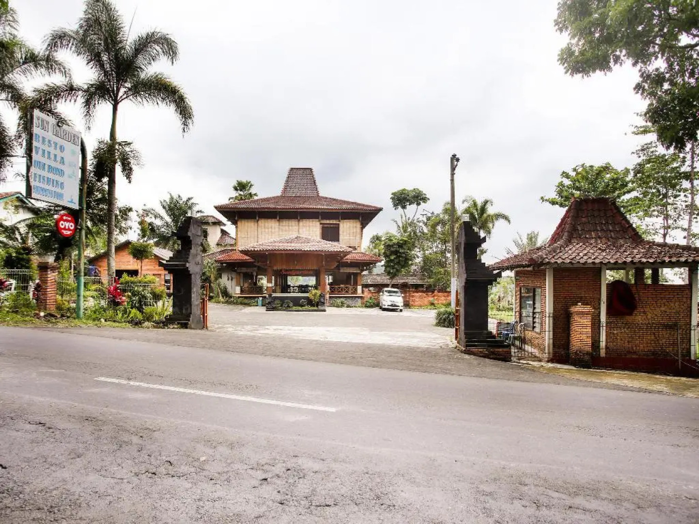 OYO 3396 Sun Garden Resort