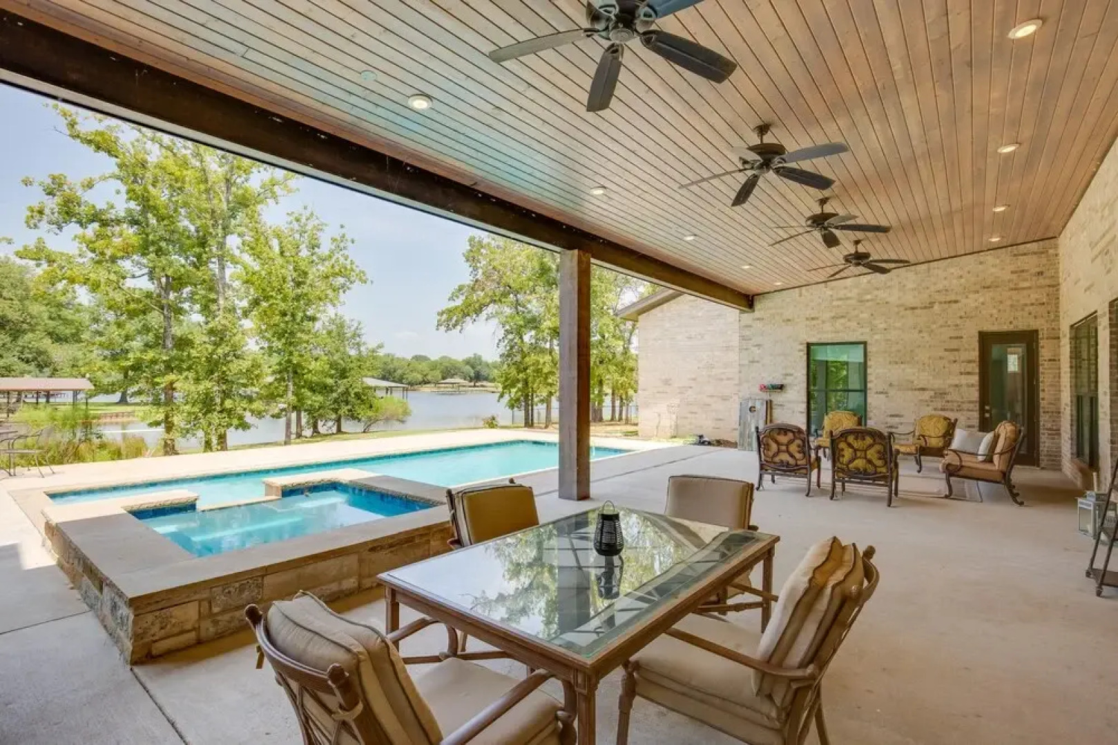 Pool, Hot Tub & Views: Malakoff Gem on Cedar Creek