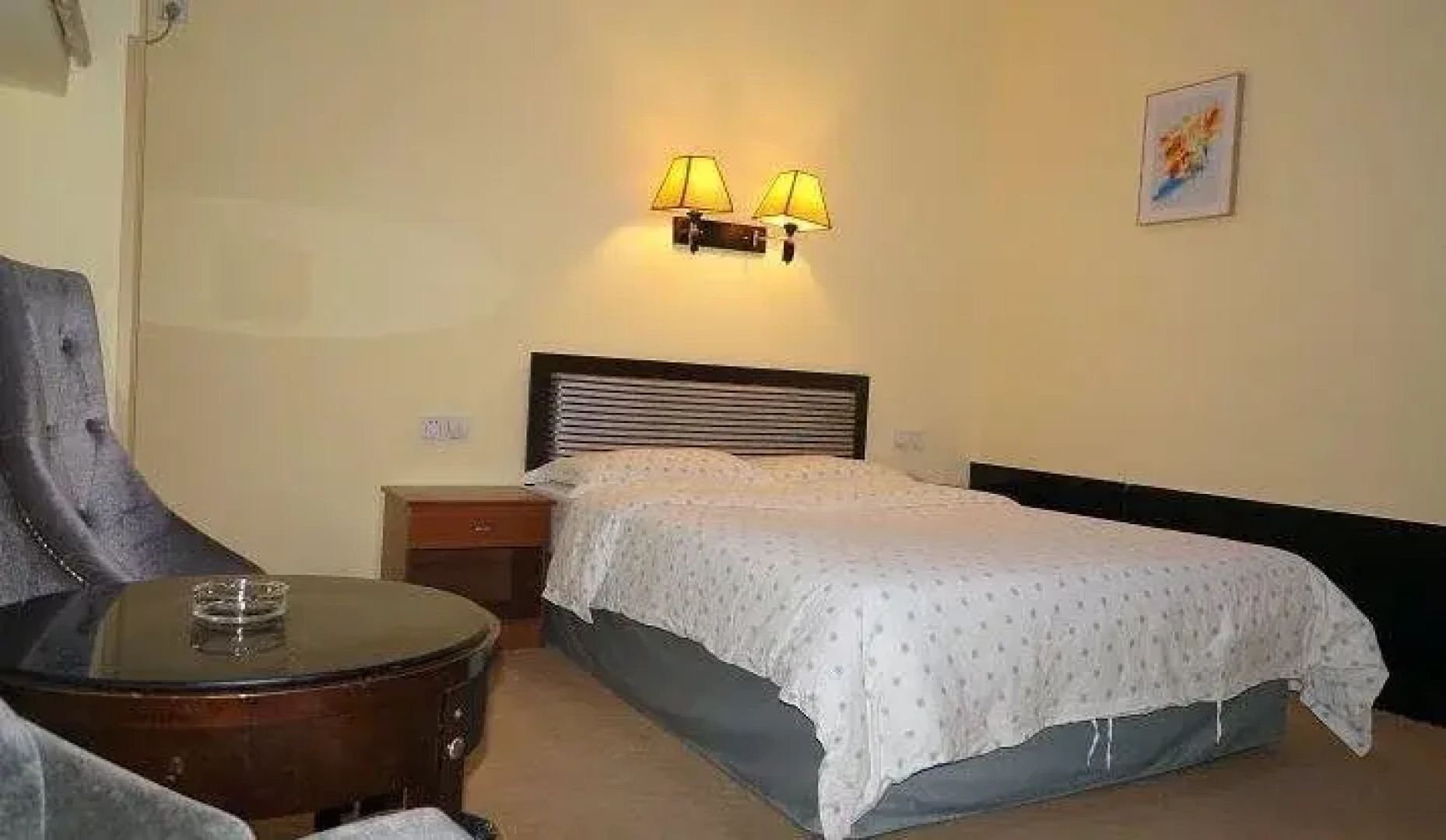 Xingrui Chain Hotel（Xuchang Railway Station Datong）