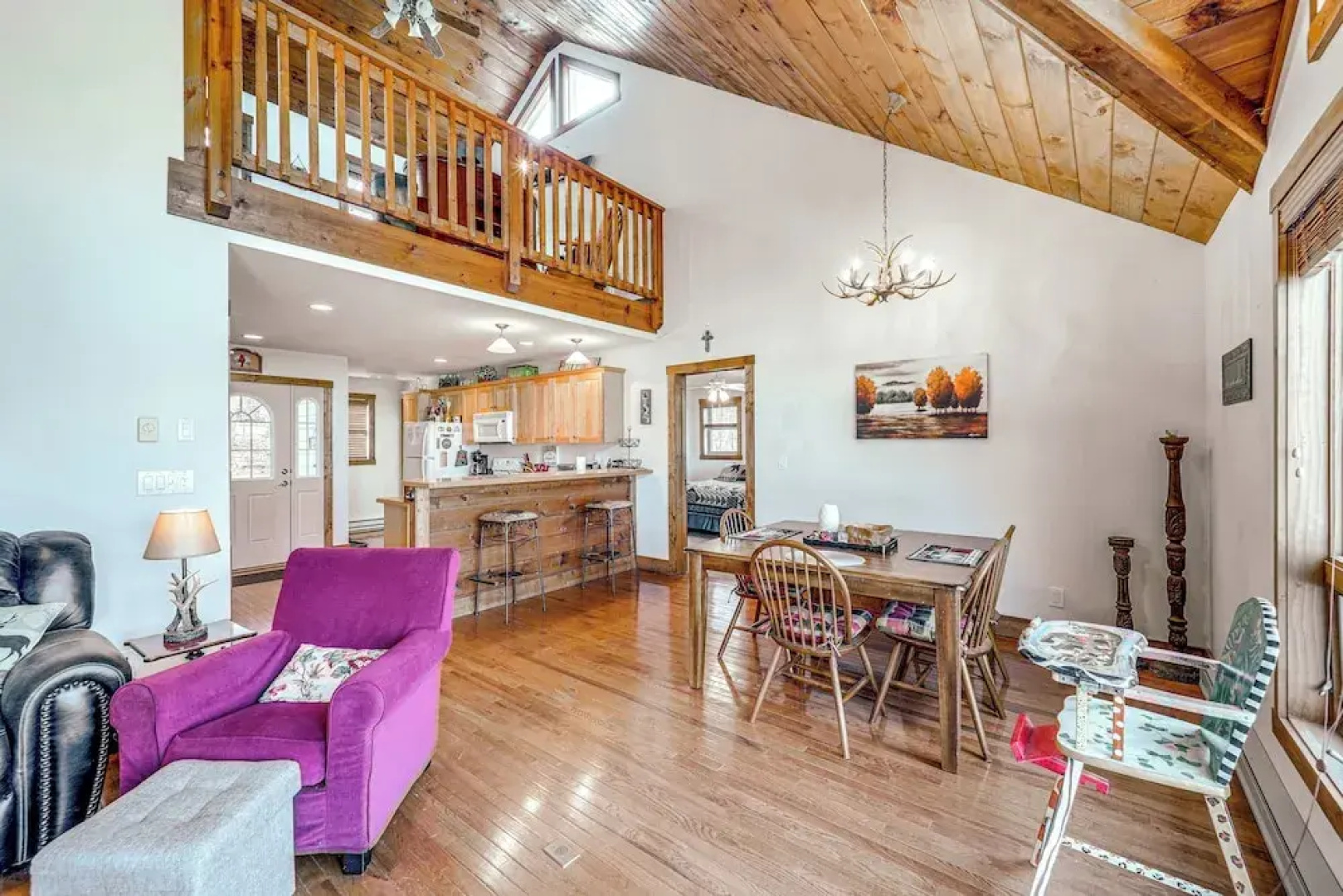 1 Mi to Beech Mtn Ski Resort: Cabin w/ Fire Pit